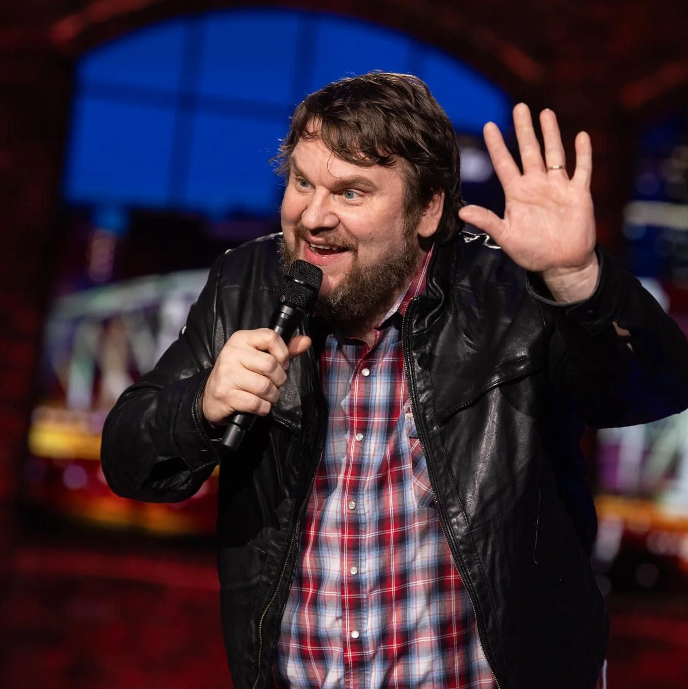 Hoss Ridgeway headshot.jpeg