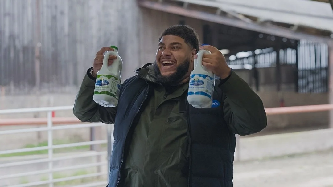FILMING FOR A DAIRY BRAND WITH BIG ZUU &amp; KALEB COOPER 🐄

Last year we partnered with our friends at Goat Agency to produce a video celebrating Arla Cravendale&rsquo;s 25th birthday! Filmed in a field in Shropshire with local farmer James (and hi