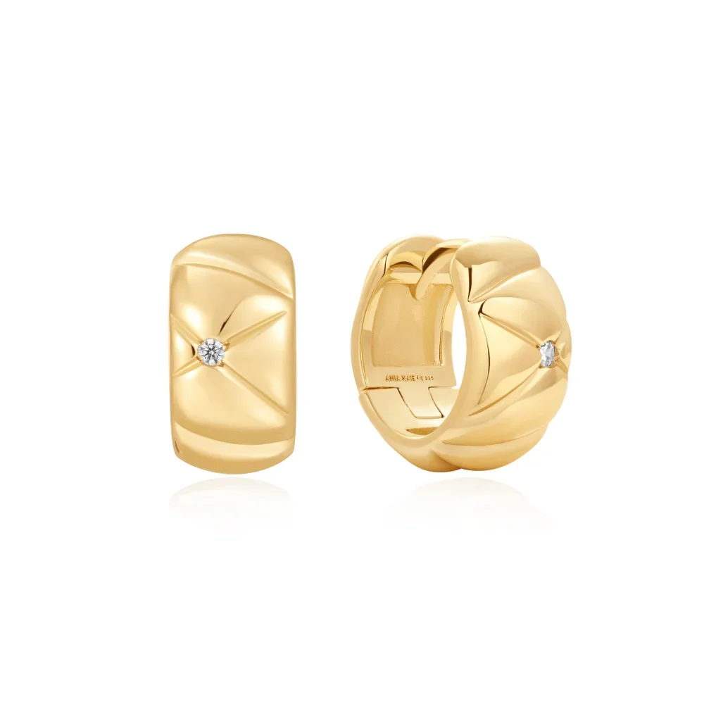 Gold Kiss Hoops