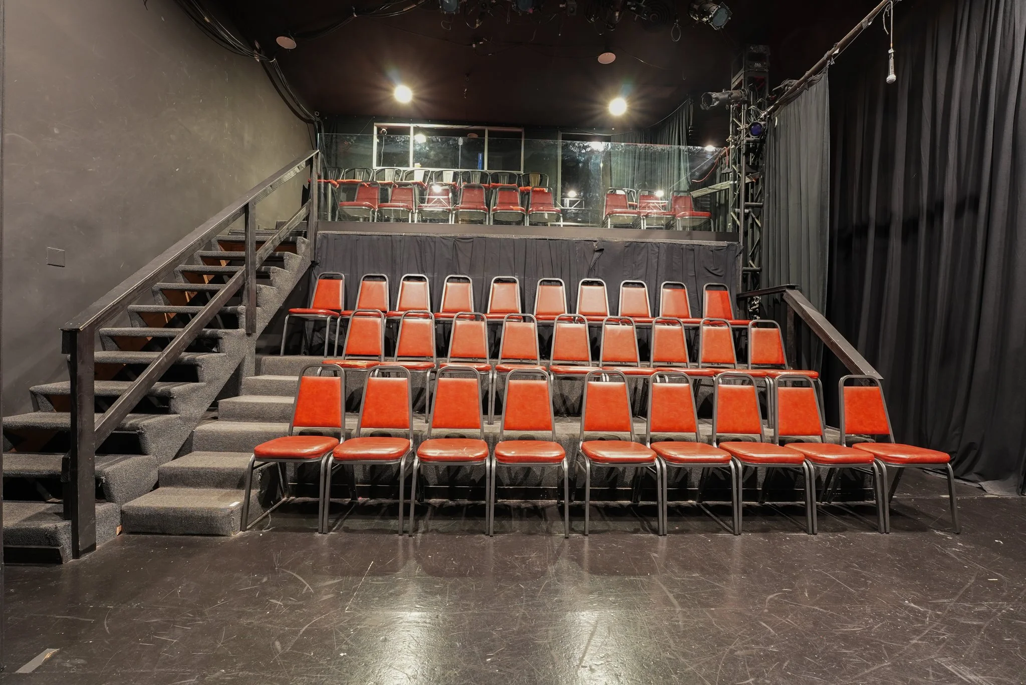 House w/ work lights