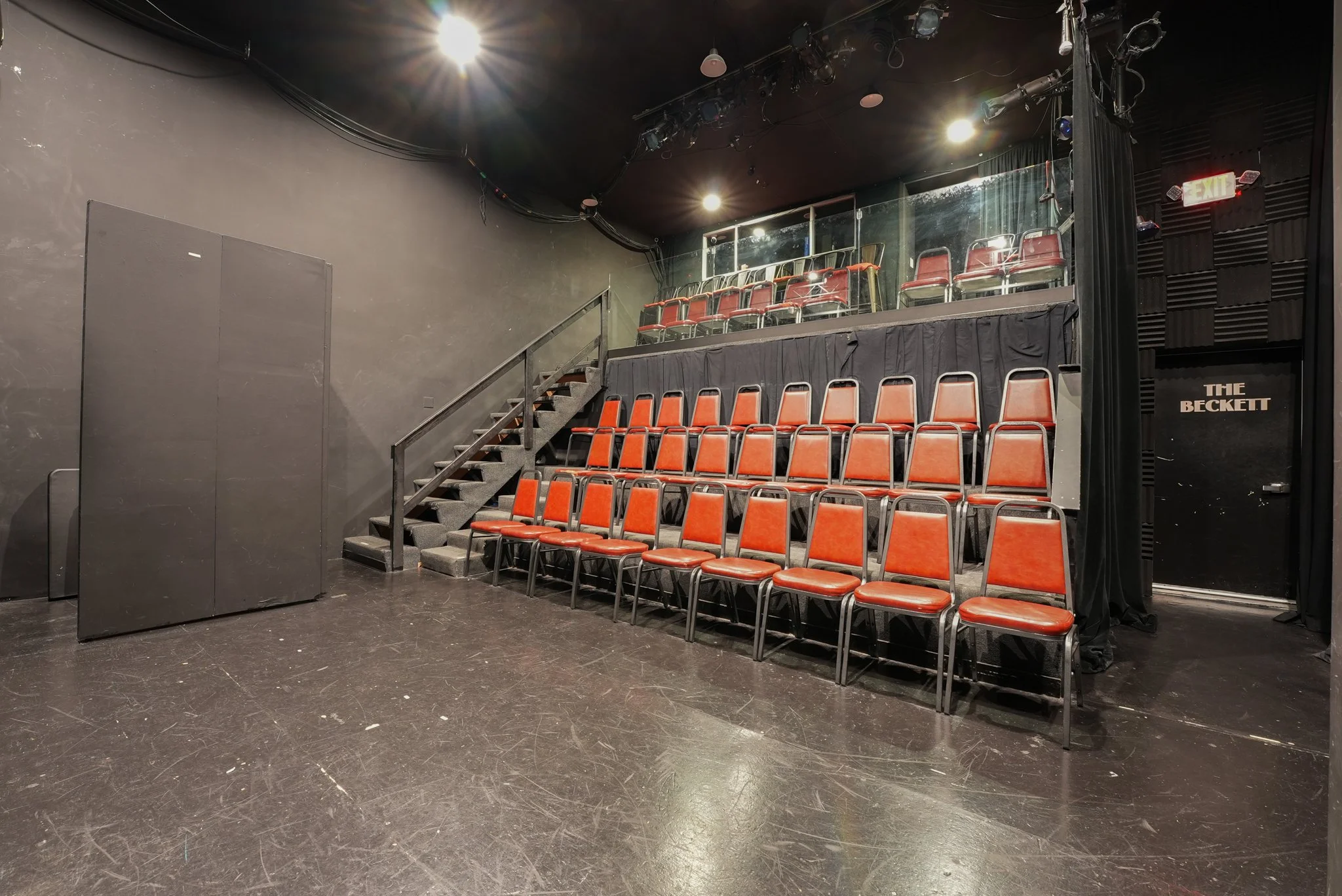 House w/ Work lights