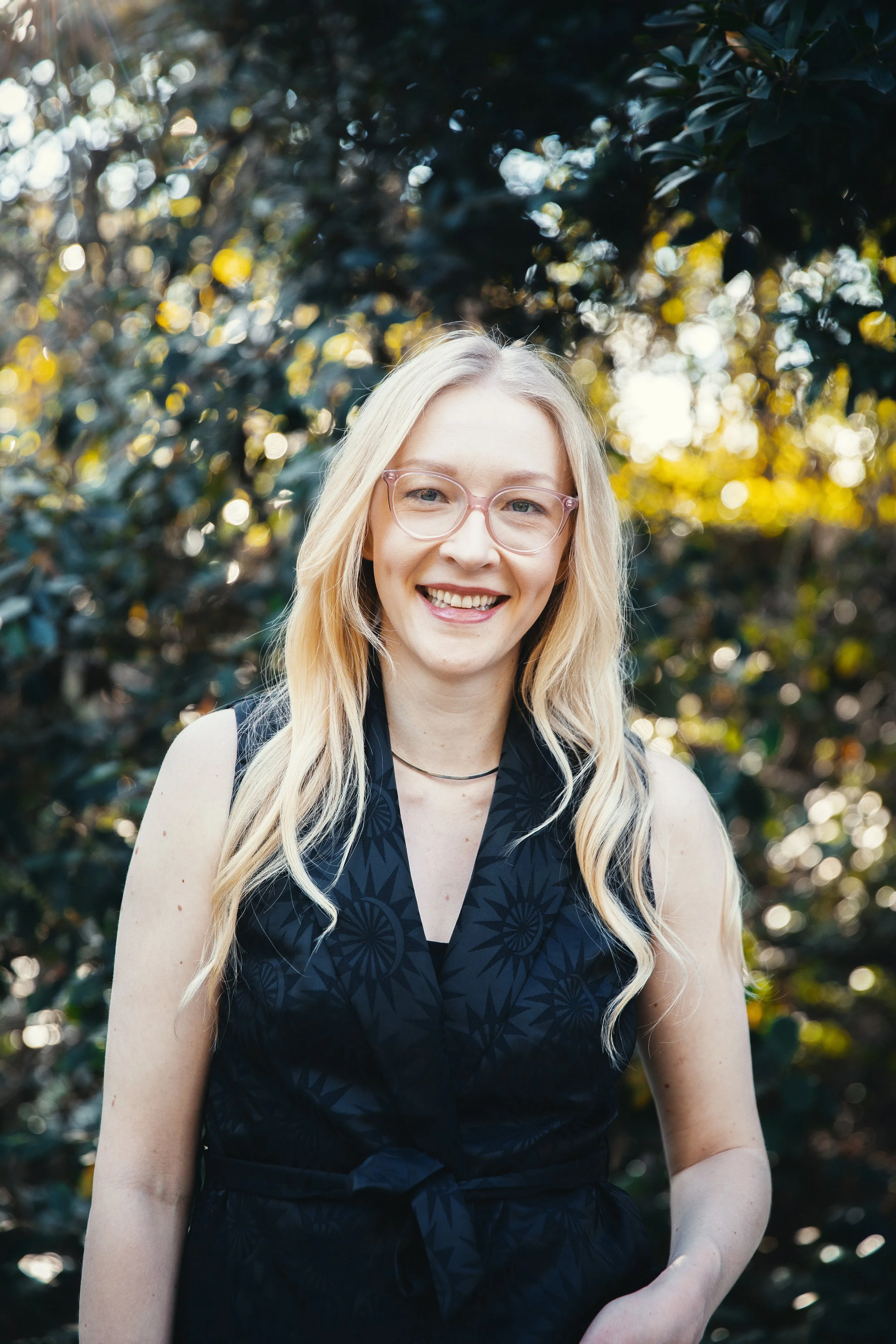 Headshot of Andi Cabello LMFT