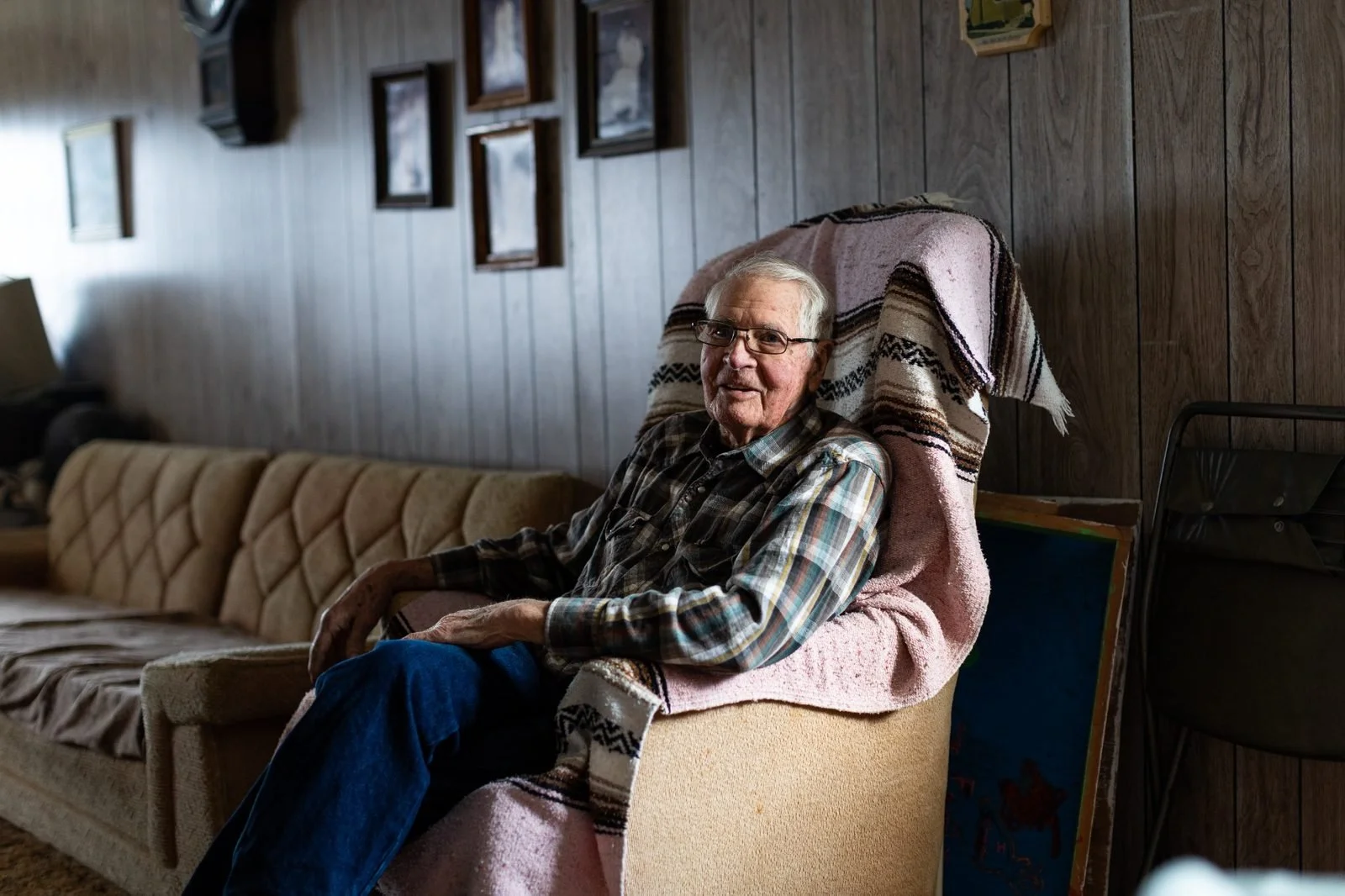 rural-missouri-family-dinner-older-man-in-recliner.jpg