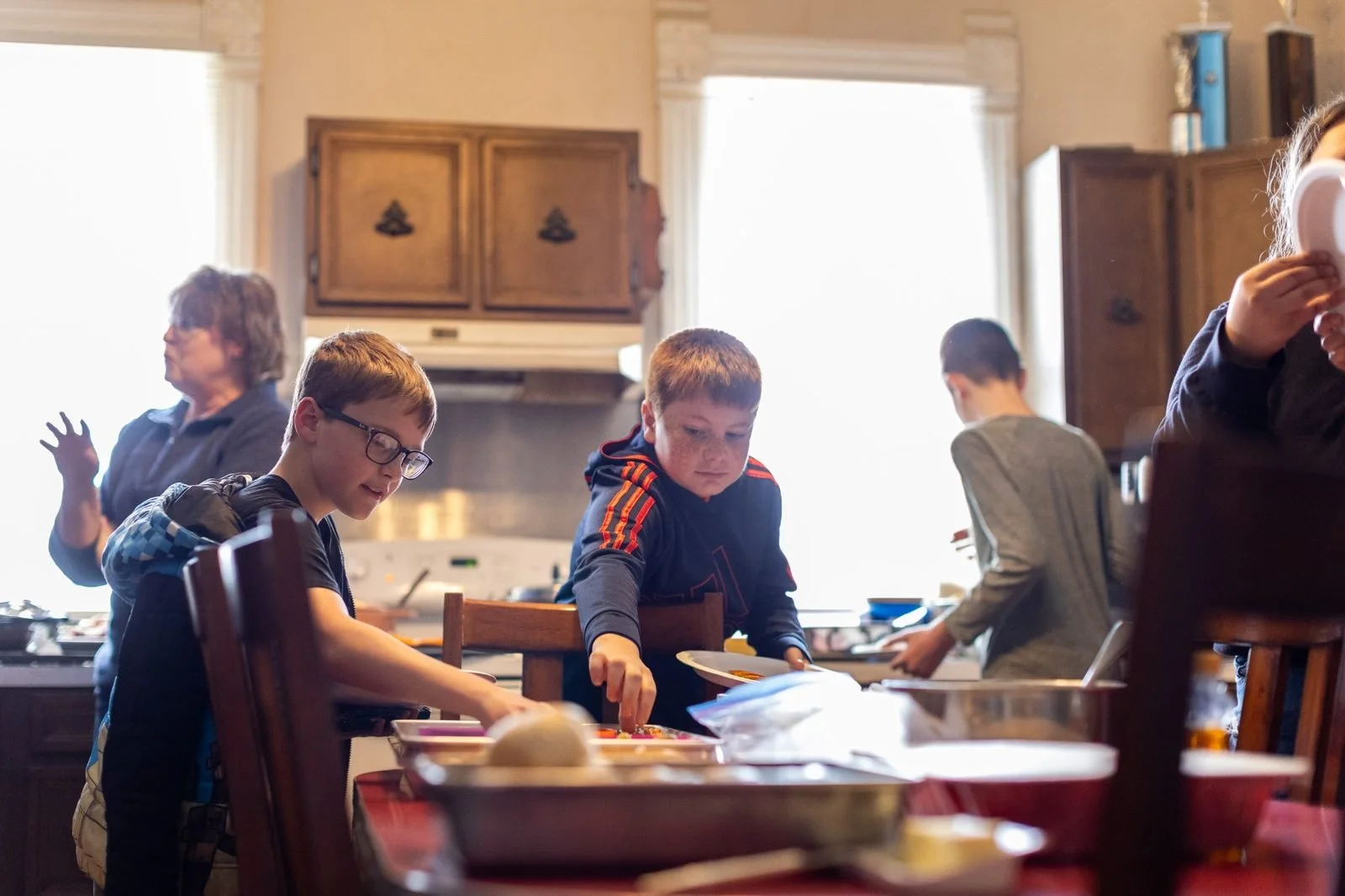 rural-missouri-family-dinner-children-serving-food.jpg