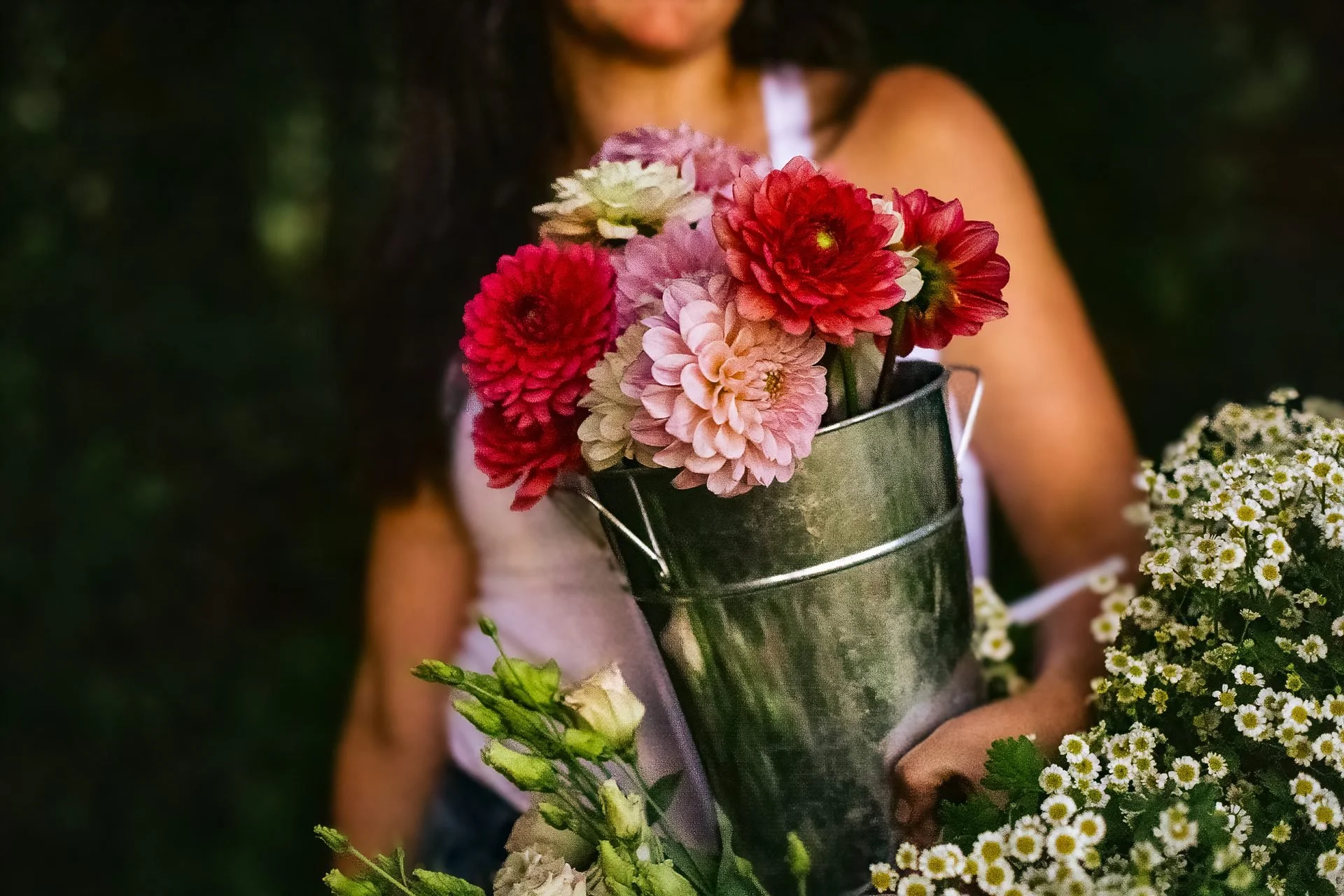 dahlia-bucket-product-photography-kansas-city-ks.jpg