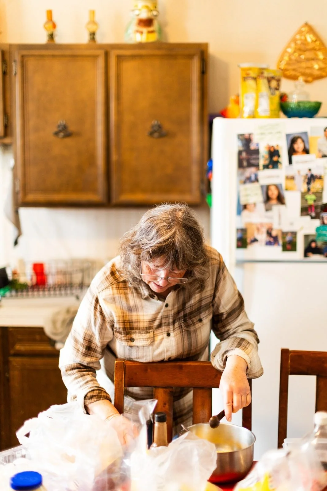 rural-missouri-family-dinner-preparing-food-in-kitchen.jpg