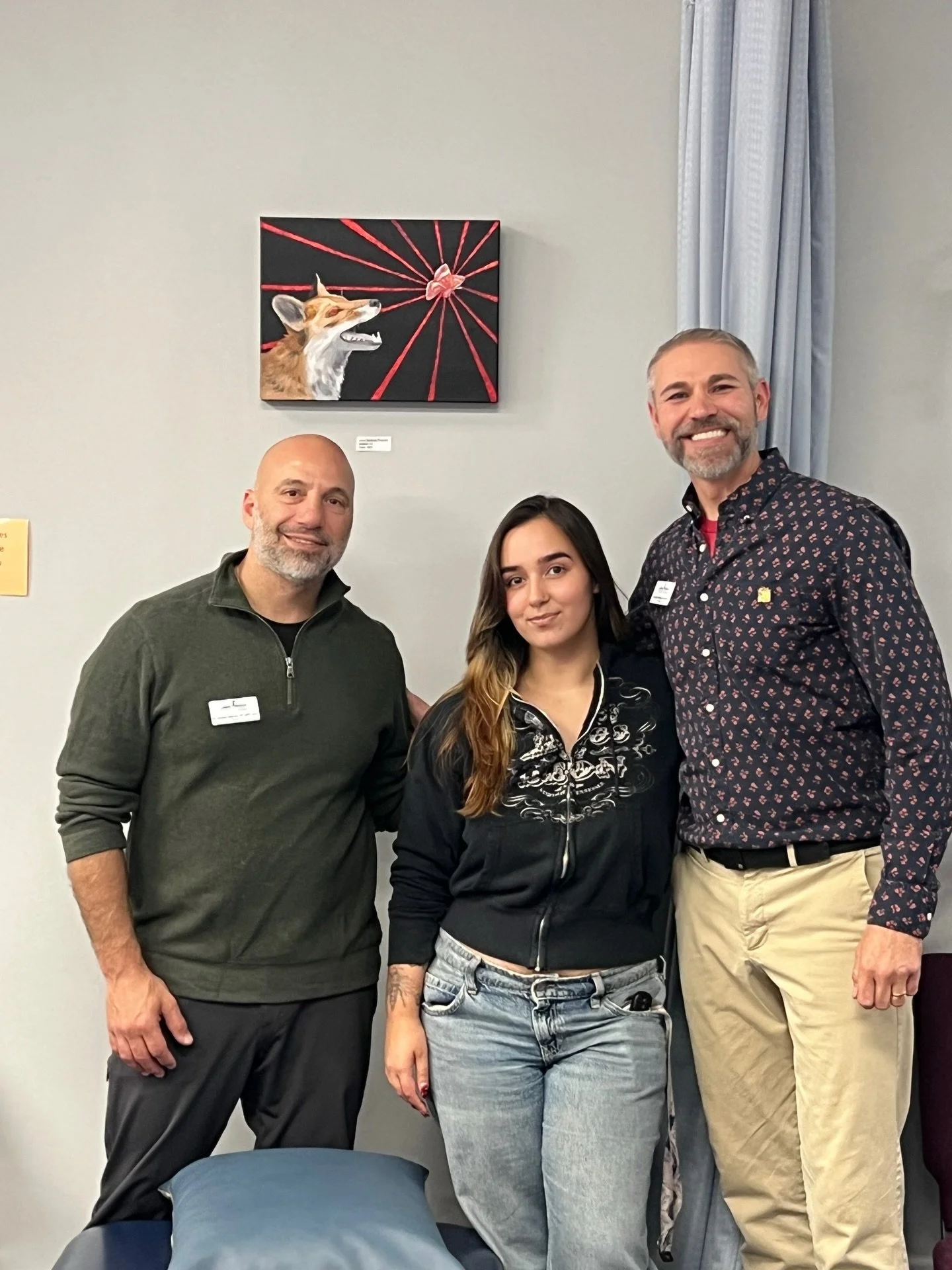 So thrilled to be the first to be a part of the local art exhibit at @jointmotionpt ! Everything on the walls is for sale, and commissions are open! 💛

#localartist #art #njart #njartist