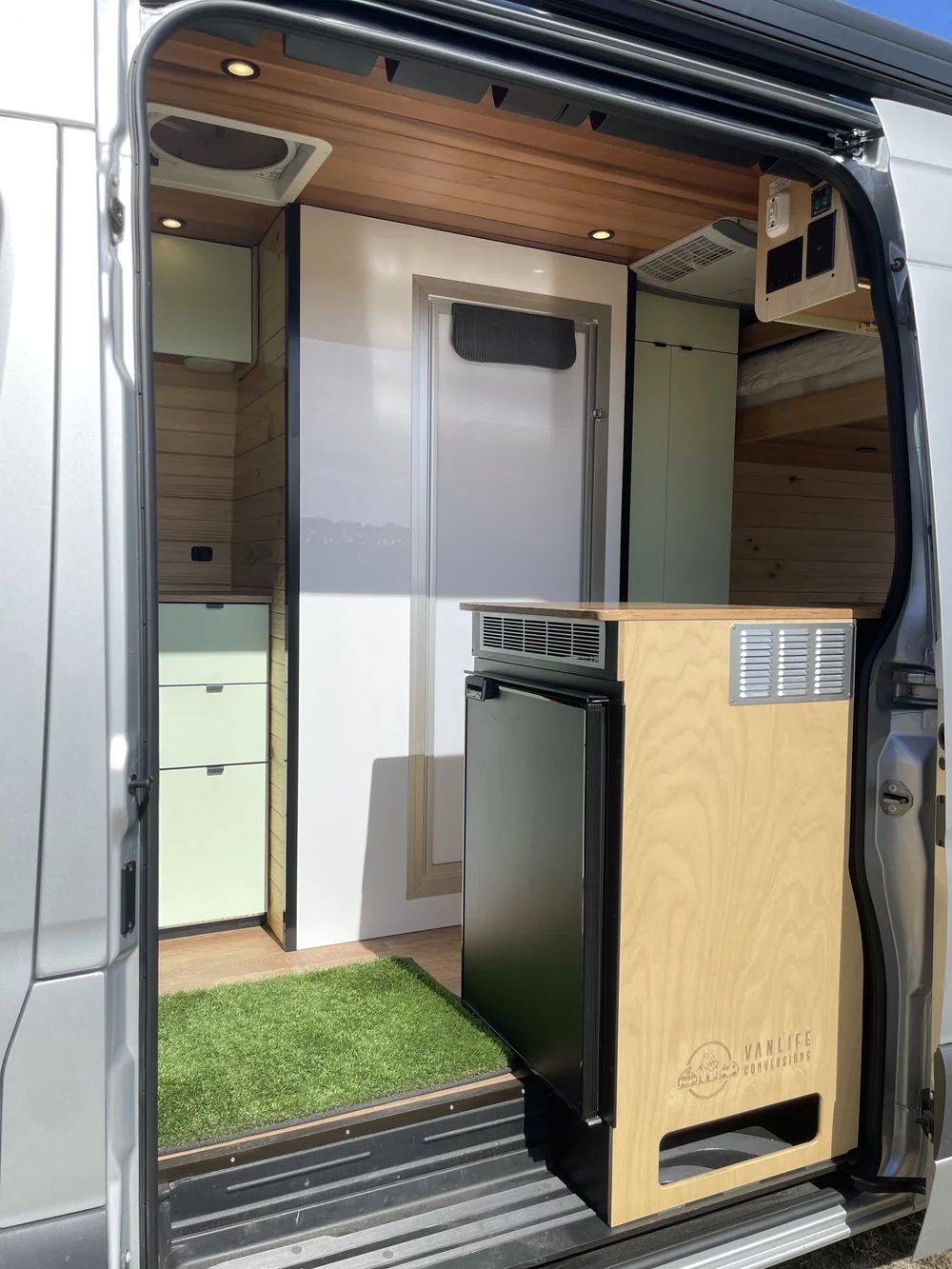 Mercedes Benz Sprinter LWB — Vanlife Conversions