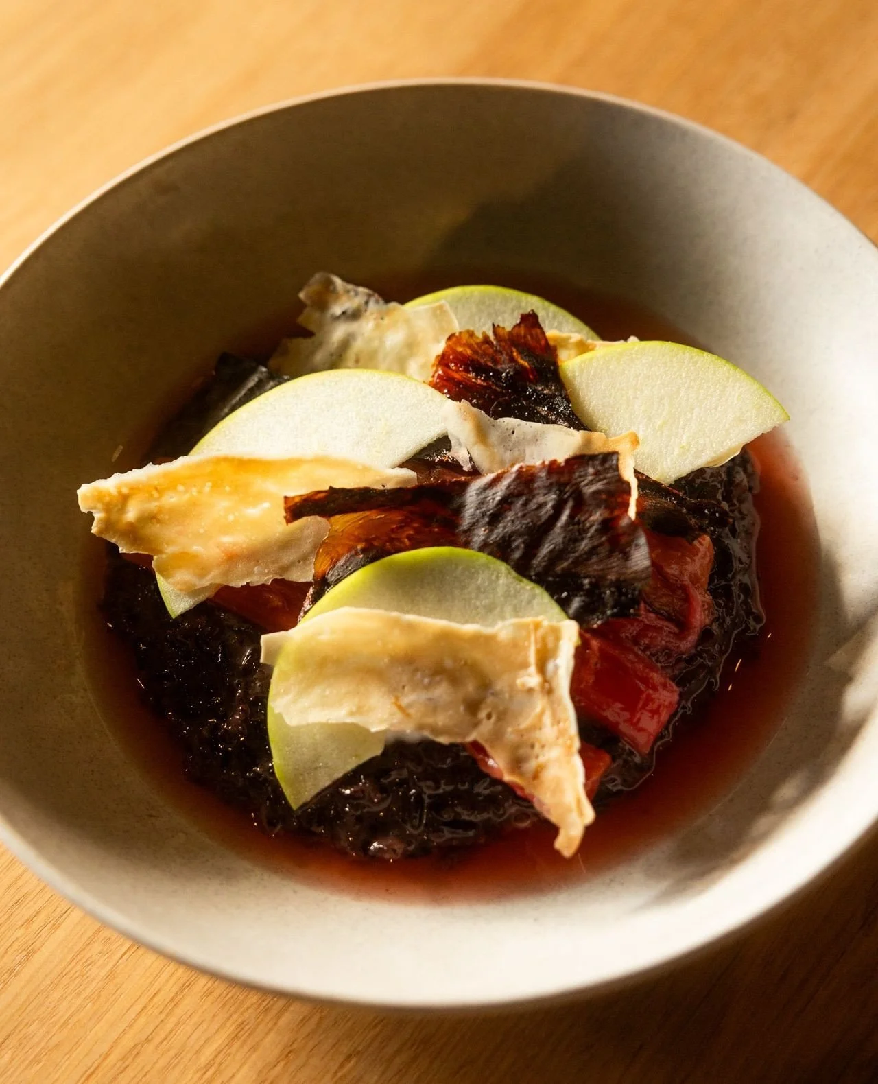 YOUR NEW COMFORT OBSESSION 💕⁠
Rhubarb Black Rice Pudding⁠
⁠
Creamy black sticky rice layered with poached spiced rhubarb, drizzled in fragrant strawberry gum syrup, topped with lush coconut yoghurt, crisp fresh apple, and golden coconut shards.⁠
⁠
A