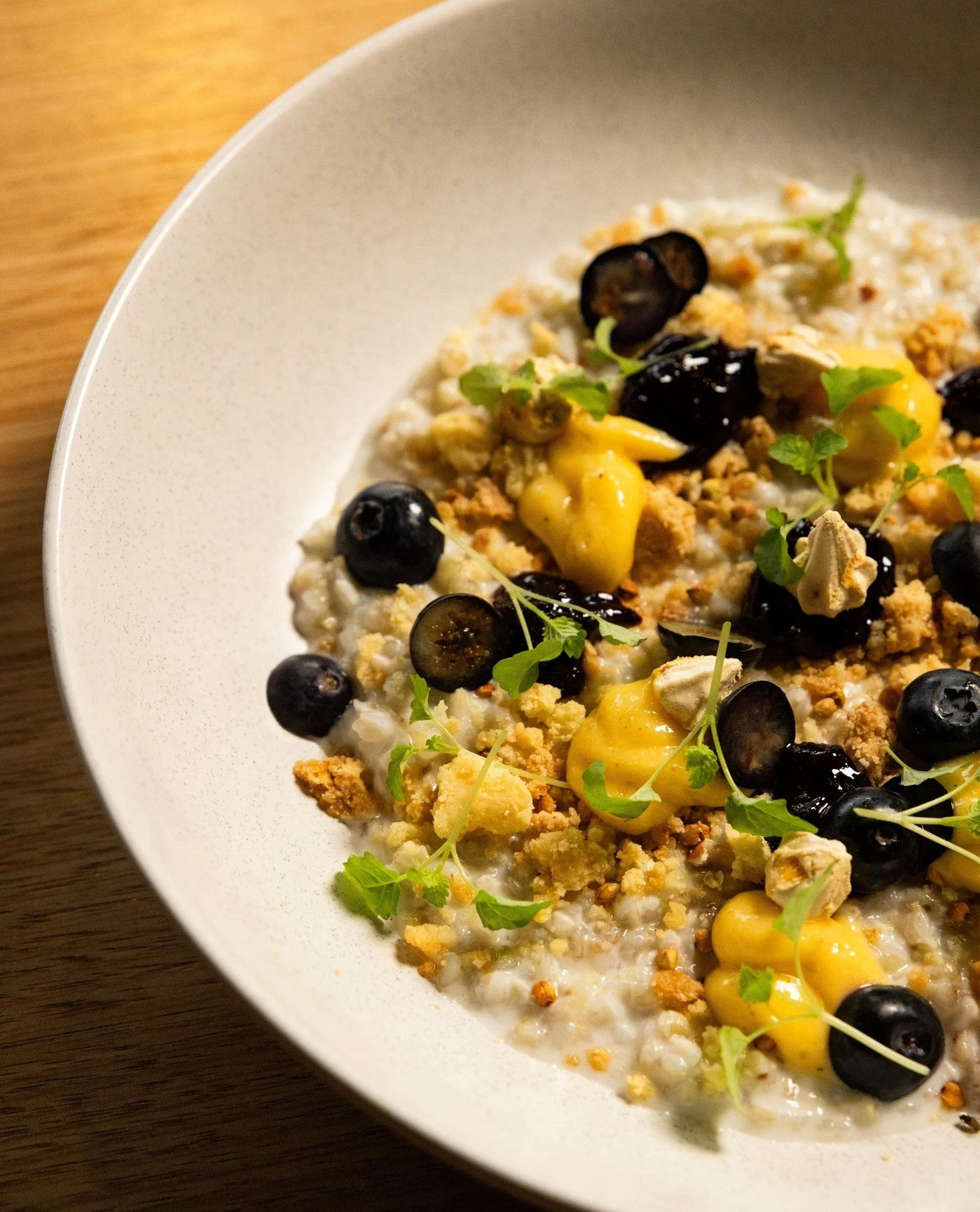 Breakfast on the sweet side 🍋⁠
⁠
A fresh bowl of buckwheat grains topped with quandong compote, lemon myrtle curd and toasted honey meringue.⁠
⁠
Come grab a seat this week!