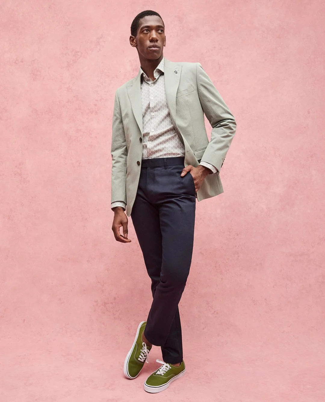 So fresh and so green, the Aydrian jacket is the perfect shade of sage that offers an effortless pop to any look.