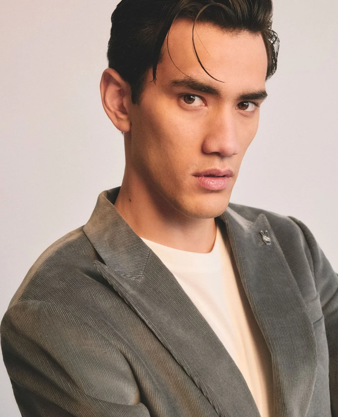 There's a reason this is our favourite this season. You just can't go wrong with cord. ⁠
⁠
The Vedder jacket is ready to shop at David Jones. Link in bio.