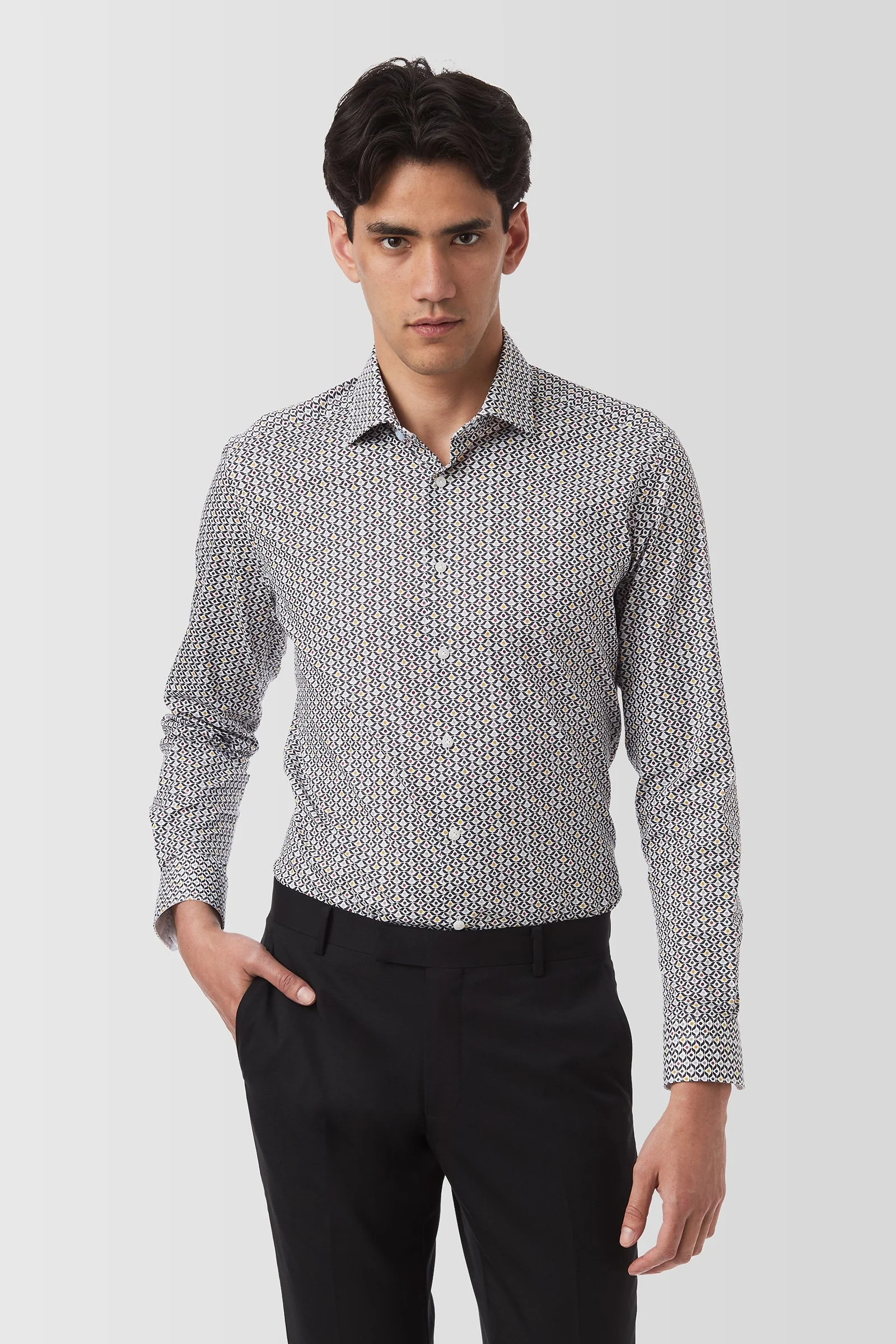  Motion Shirt  
White | PGHV000631