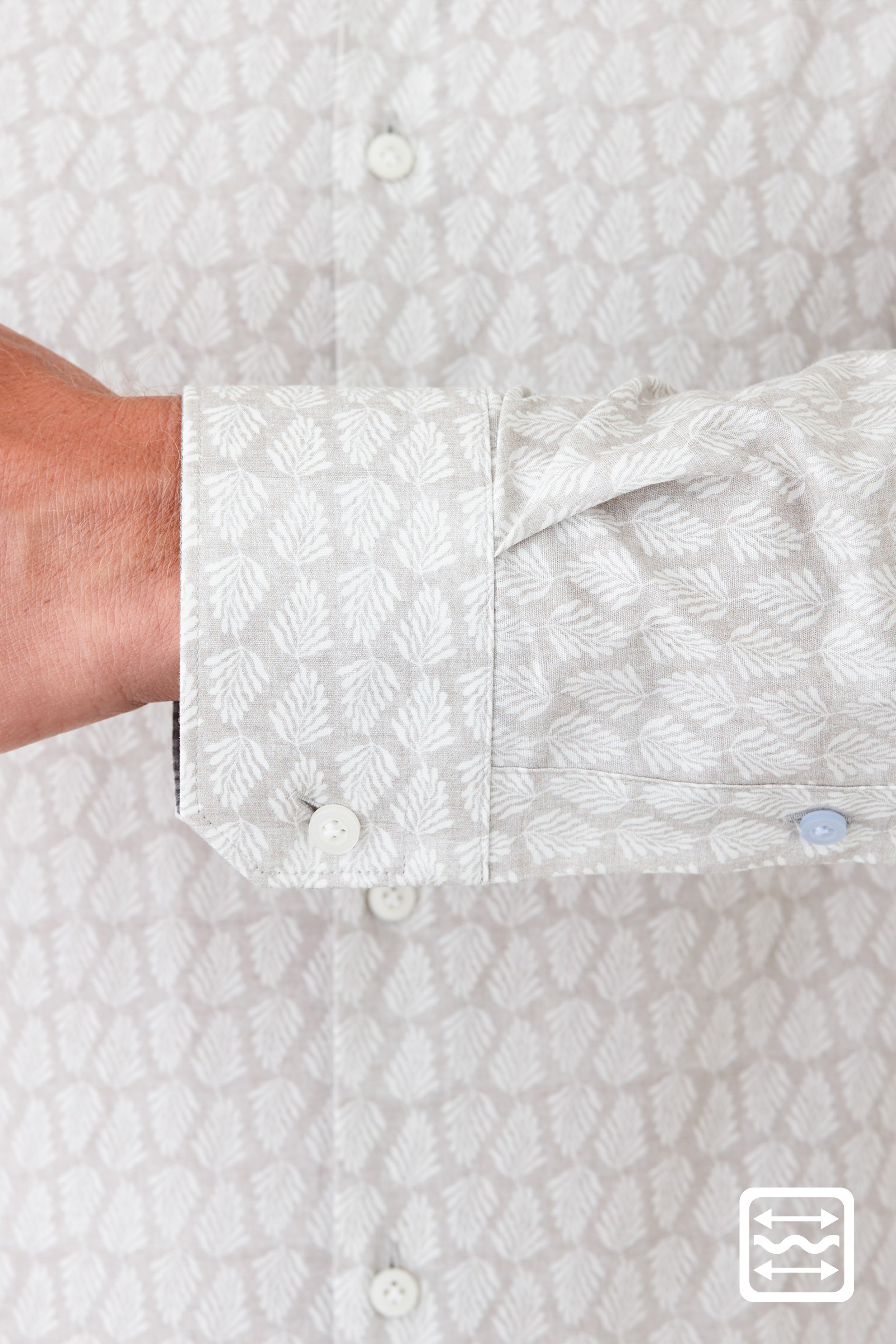Attributes: Stretch Fabric