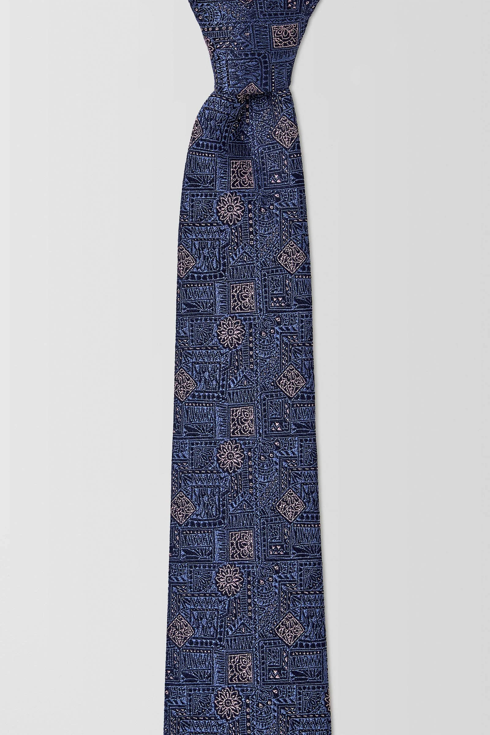  Scribbles 6.5cm Tie  
PGAW000004 Pink