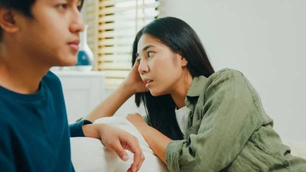 Loneliness in Relationships: How Infidelity and Separation Deepen Emotional Isolation