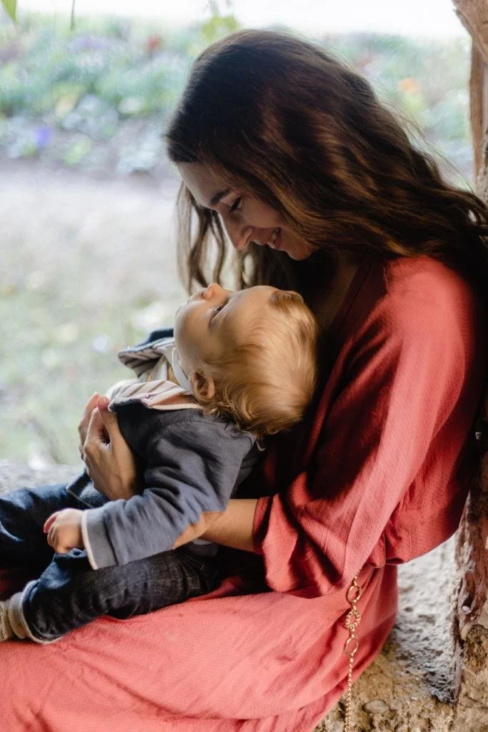 ep. 1 - Camille et l’haptonomie 〰️ fripouille maternelle, le podcast