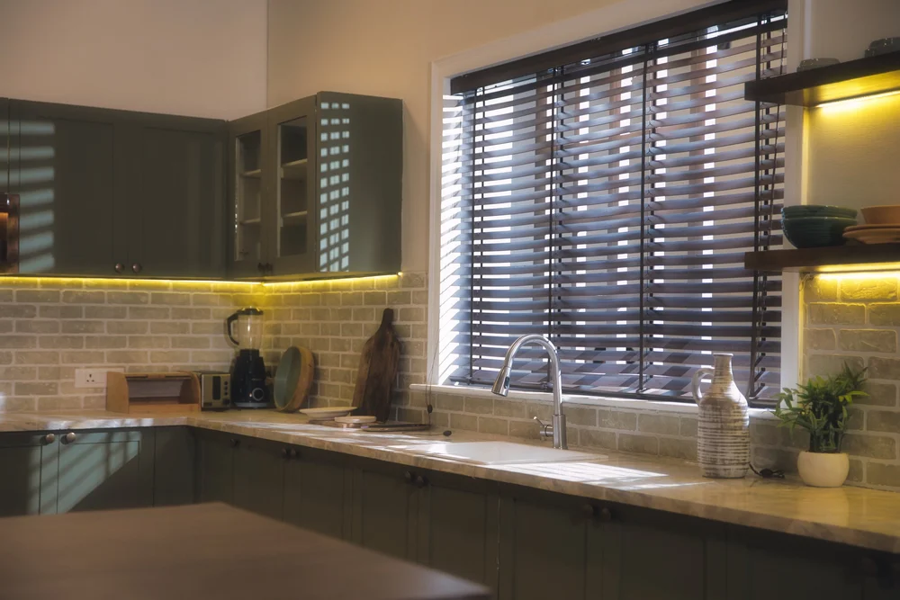 Kitchen studio set for rent in Delhi NCR