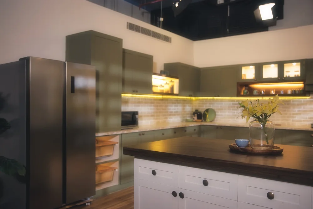 Kitchen studio set on rent in Gurgaon