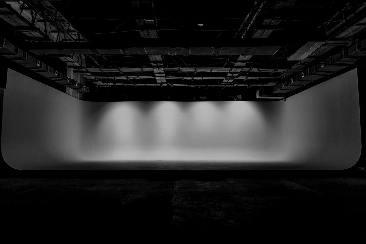 Fashion shoot studio in Delhi NCR — 50ft white cyclorama at Cellar Door Studio Three