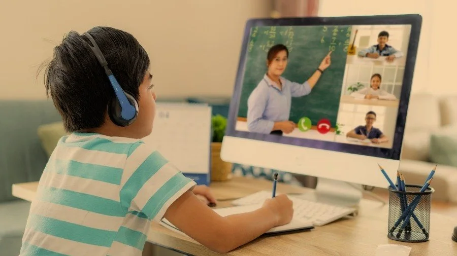 Online Education & Tutorials at Podcast and live-stream studio in Gurgaon