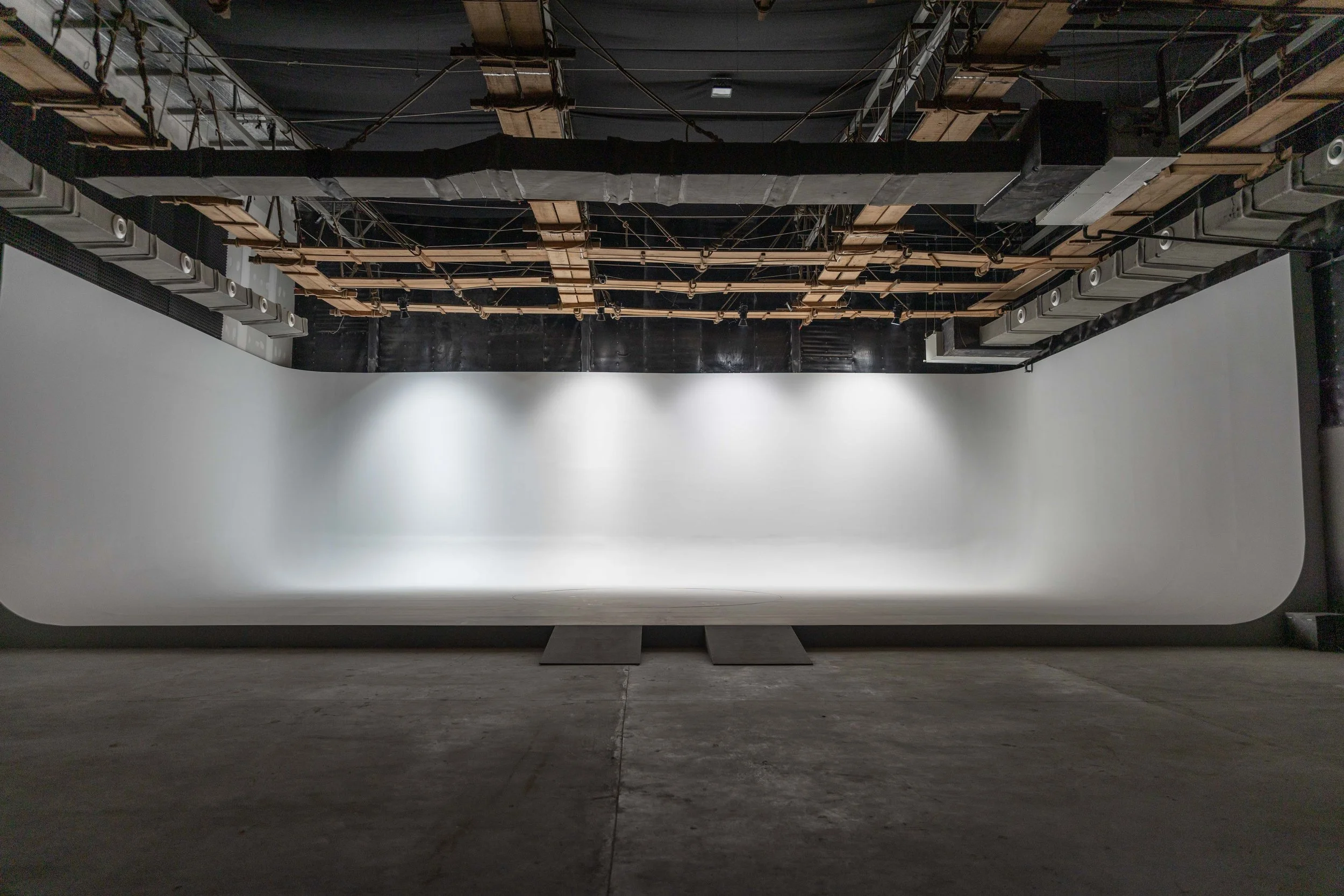 A huge Cyclorama just next door