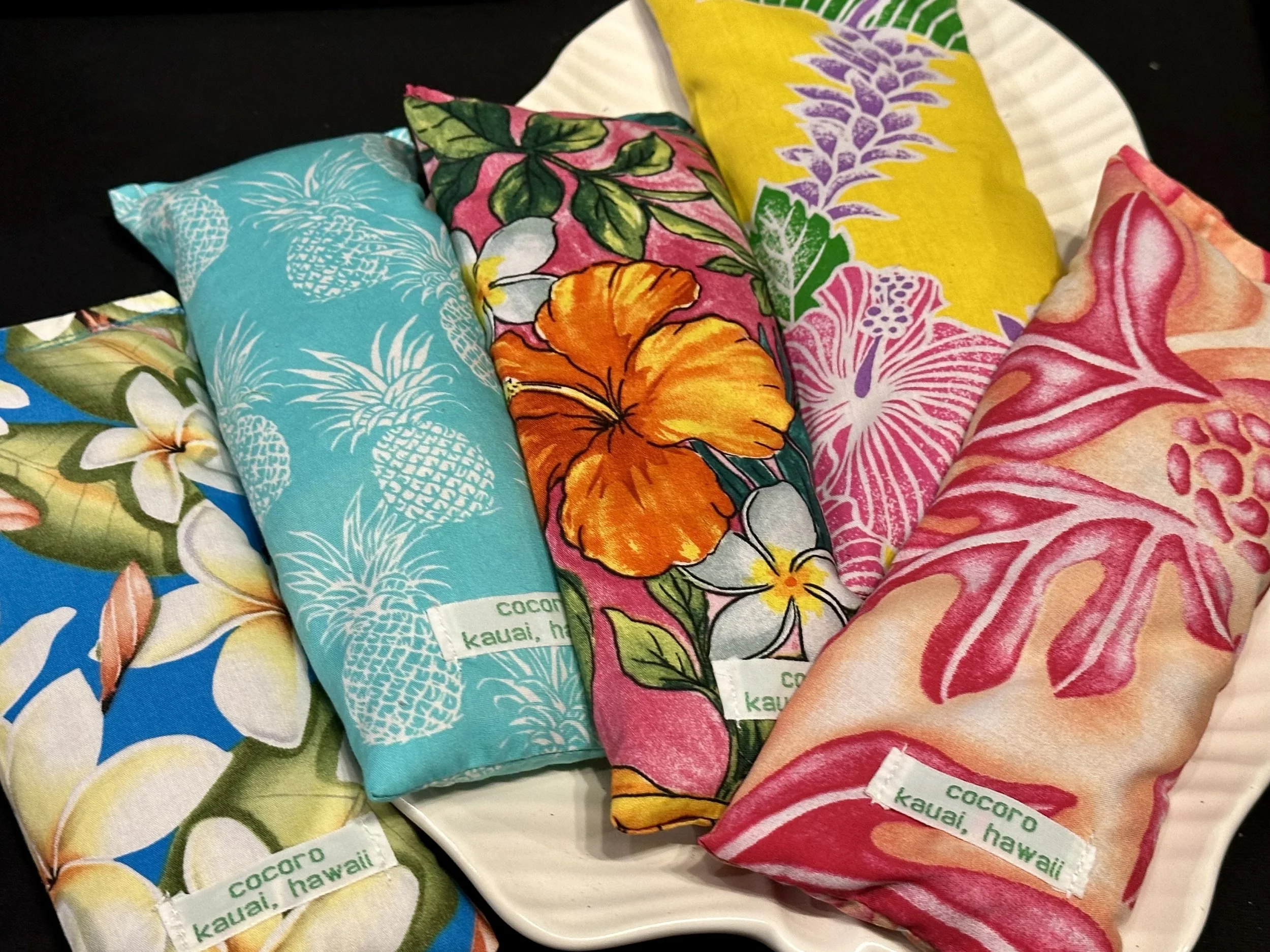 "Mālama pono"   Eye Pillow