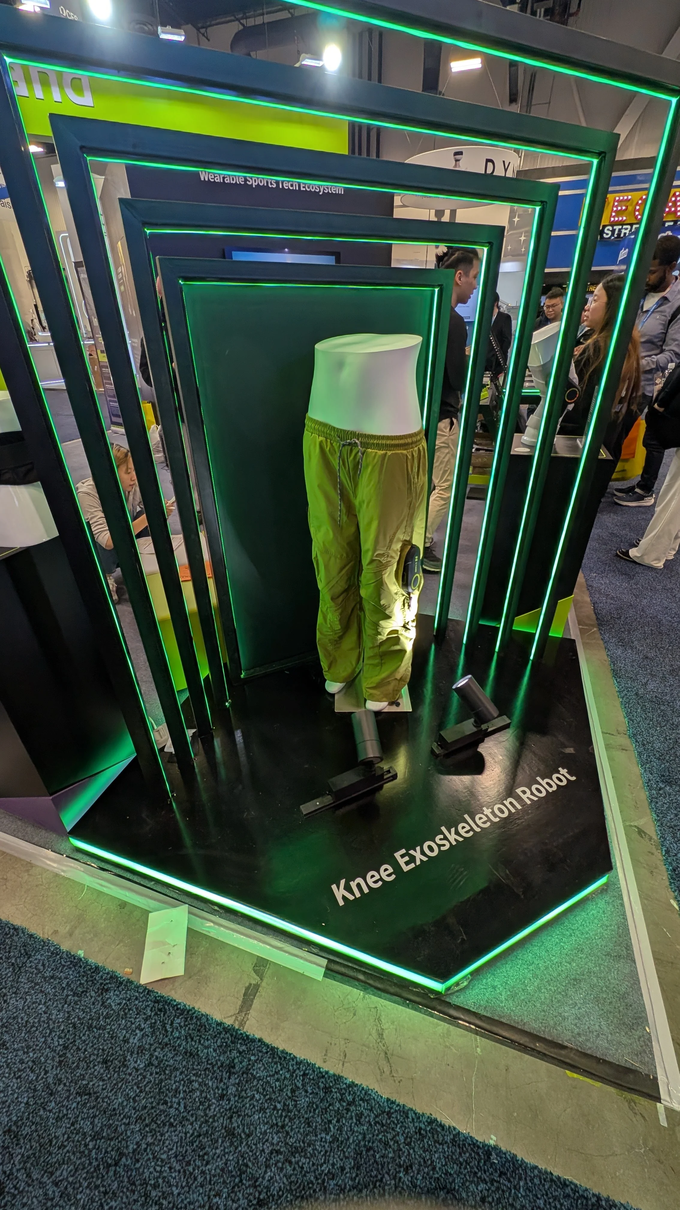 Knee Exoskeleton Robot