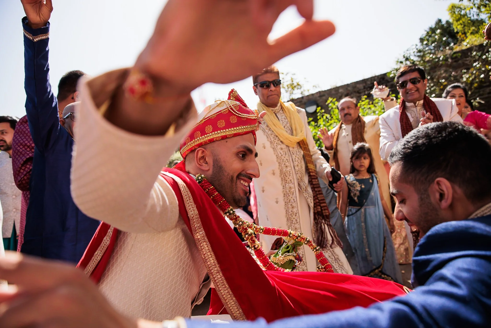 Meera_Bhav_Hindu_wedding_ditton_manor_18.jpg