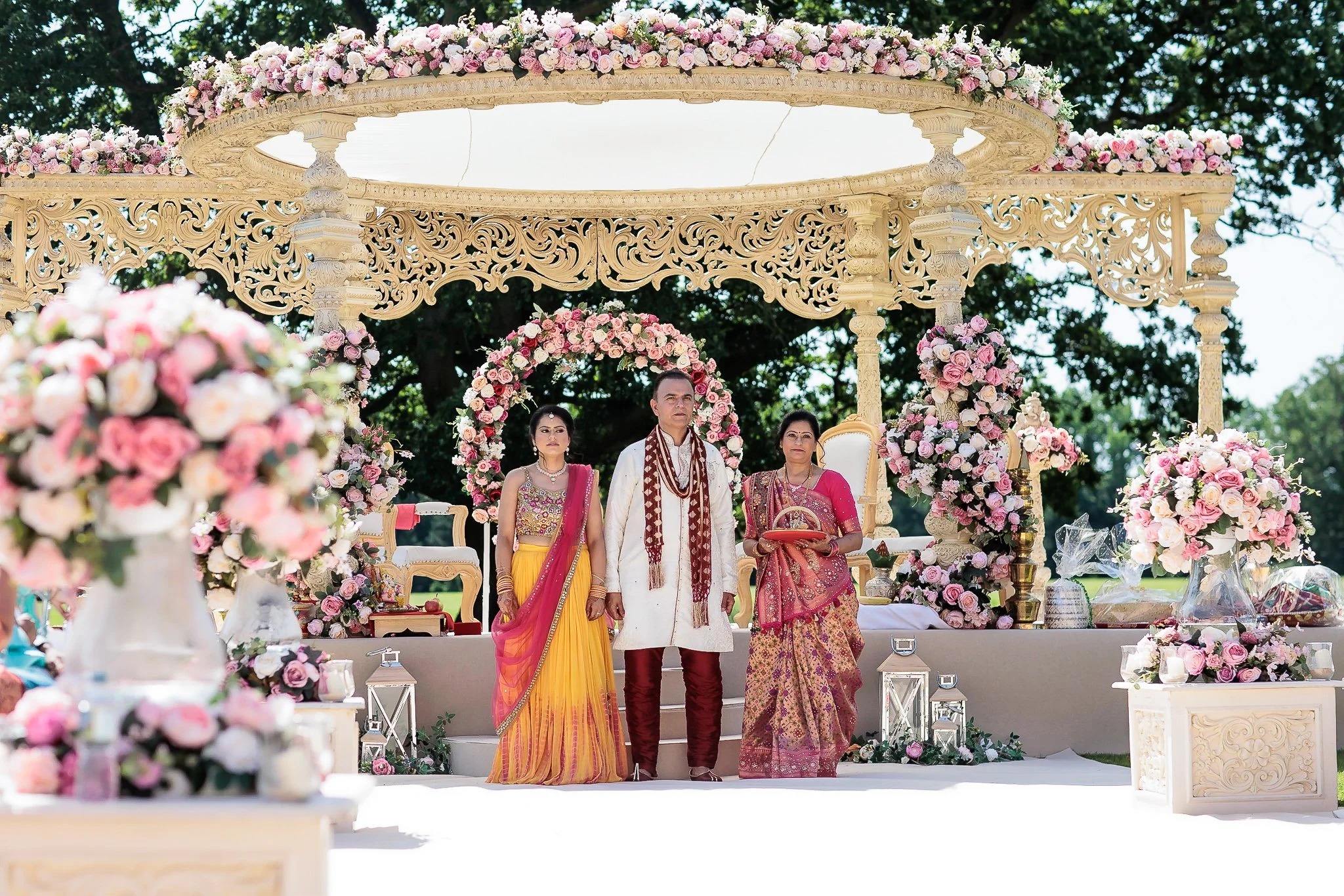 Meera_Bhav_Hindu_wedding_ditton_manor_27.jpg