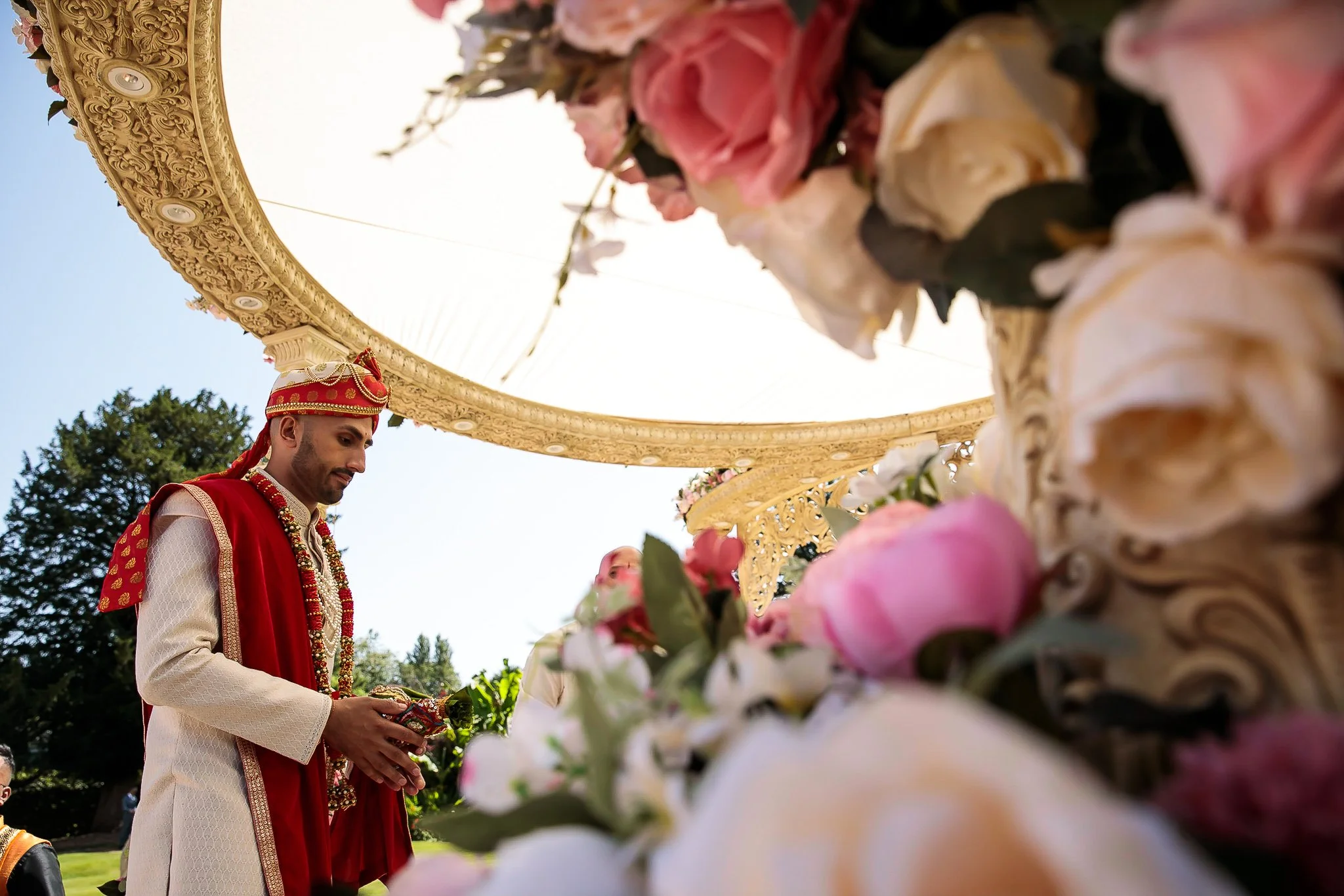 Meera_Bhav_Hindu_wedding_ditton_manor_32.jpg