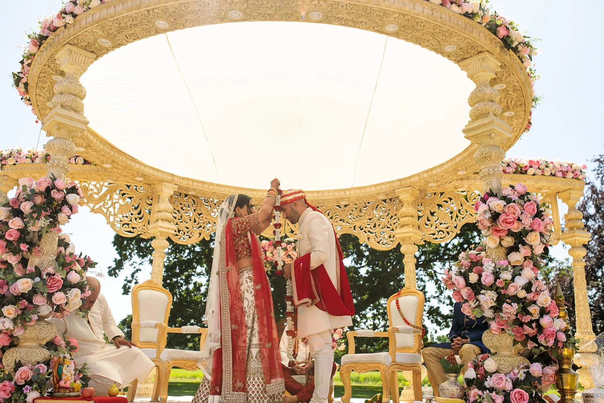 Meera_Bhav_Hindu_wedding_ditton_manor_44.jpg