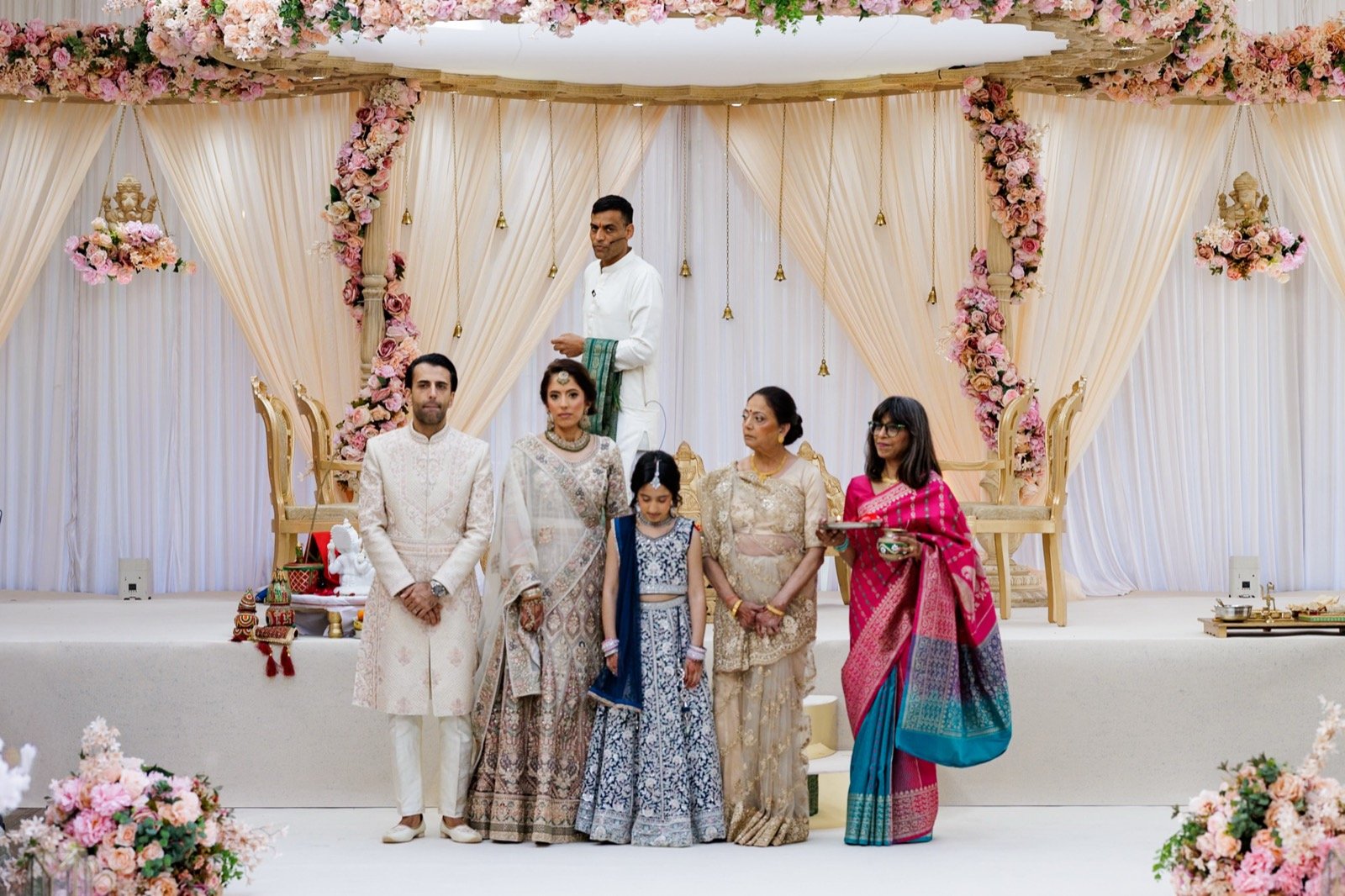 dino-jeram-hindu-wedding-offley-place-12.jpg