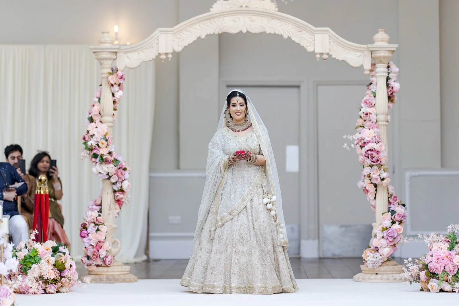 dino-jeram-hindu-wedding-offley-place-17.jpg