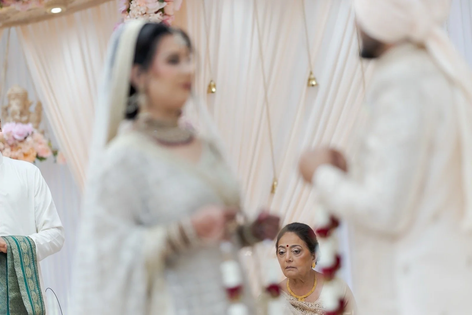 dino-jeram-hindu-wedding-offley-place-22.jpg