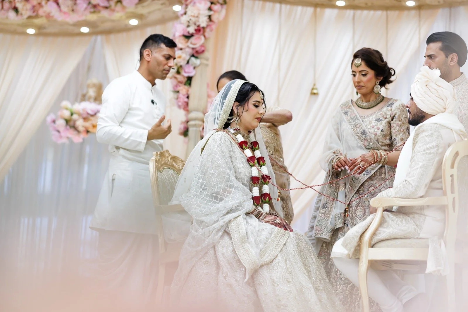 dino-jeram-hindu-wedding-offley-place-25.jpg