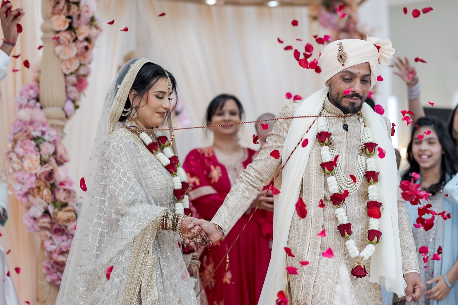 dino-jeram-hindu-wedding-offley-place-36.jpg