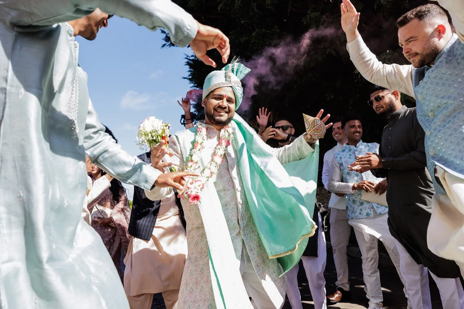 tara-vish-old-cotswold-spa-hotel-hindu-wedding-6.jpg