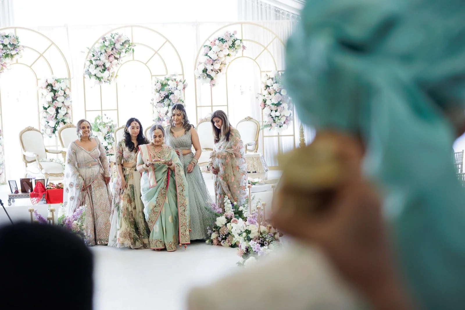 tara-vish-old-cotswold-spa-hotel-hindu-wedding-14.jpg