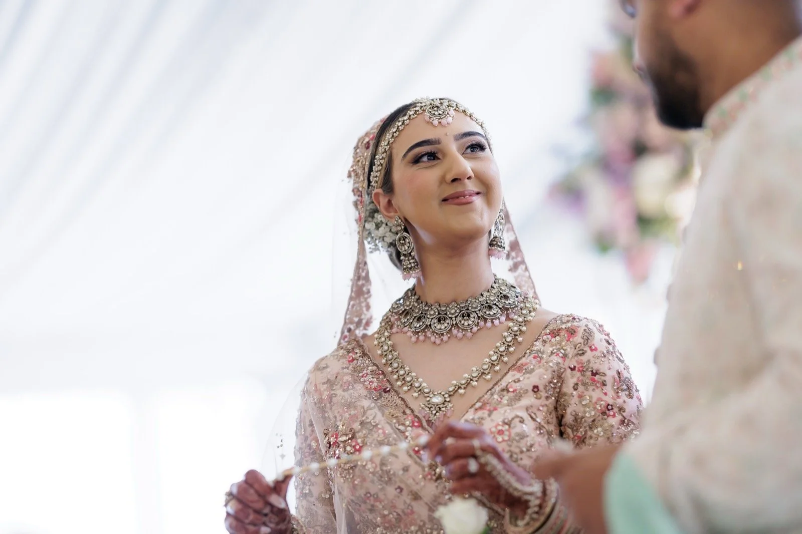 tara-vish-old-cotswold-spa-hotel-hindu-wedding-26.jpg