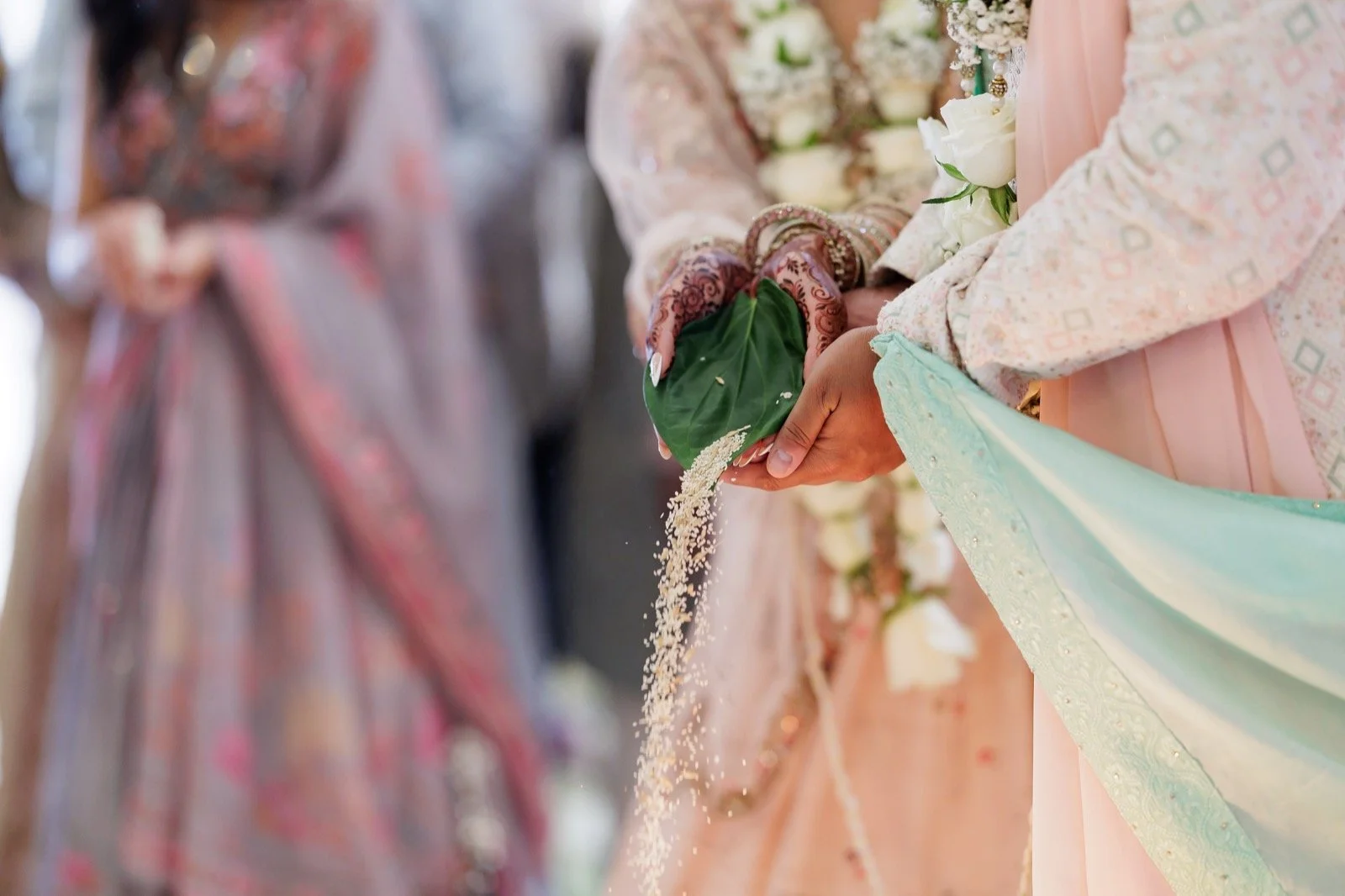 tara-vish-old-cotswold-spa-hotel-hindu-wedding-37.jpg