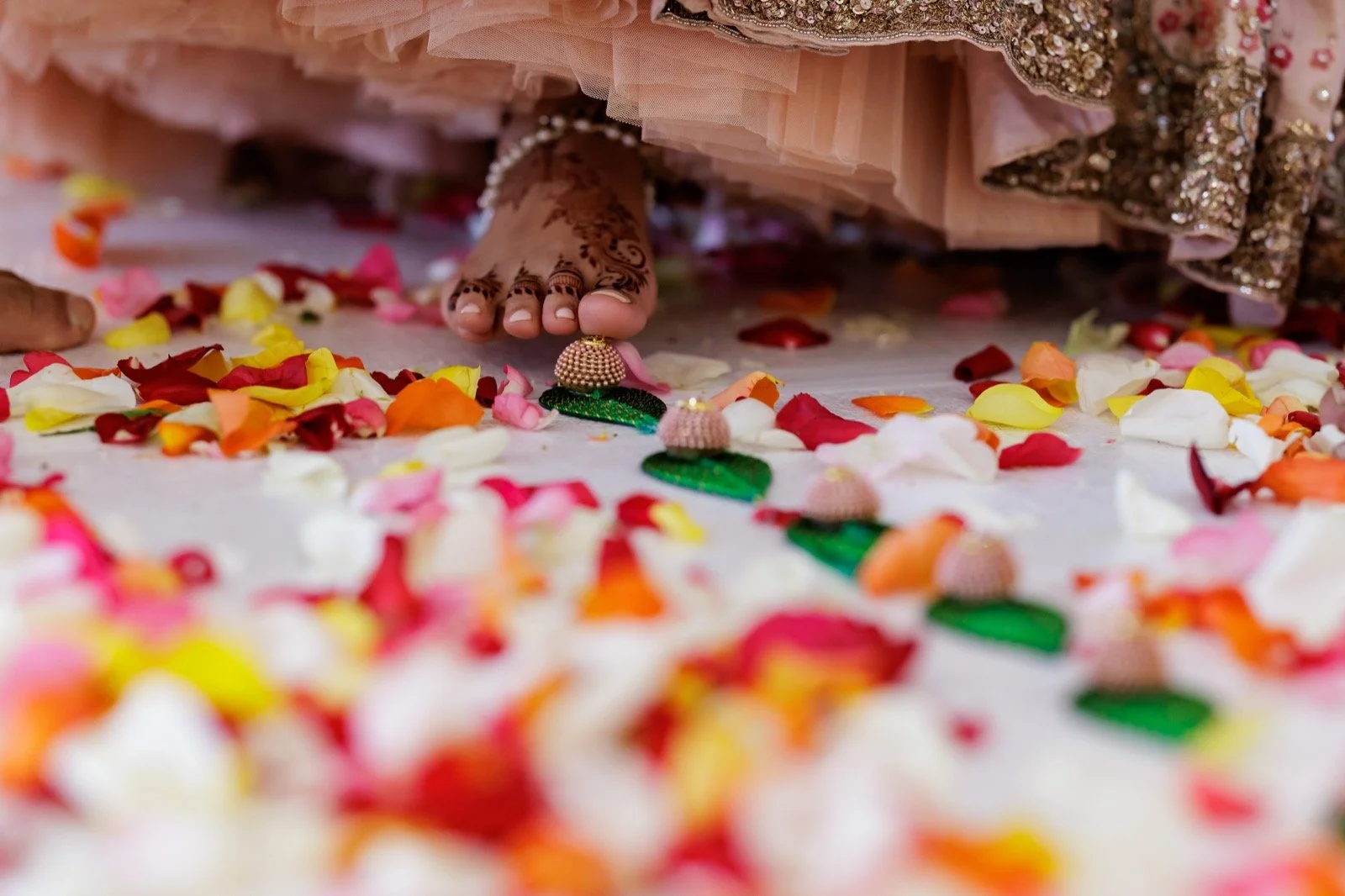tara-vish-old-cotswold-spa-hotel-hindu-wedding-42.jpg
