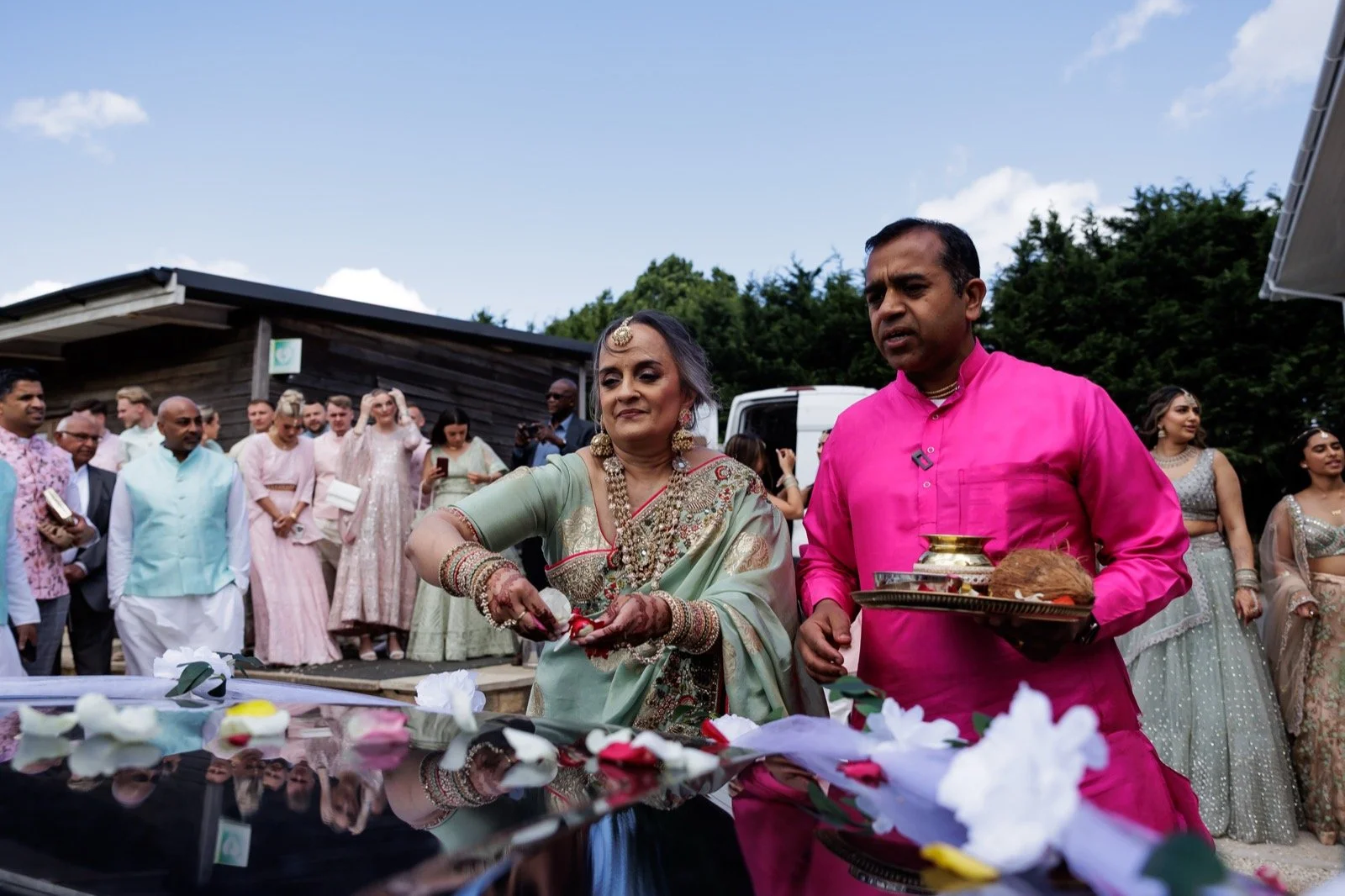 tara-vish-old-cotswold-spa-hotel-hindu-wedding-53.jpg