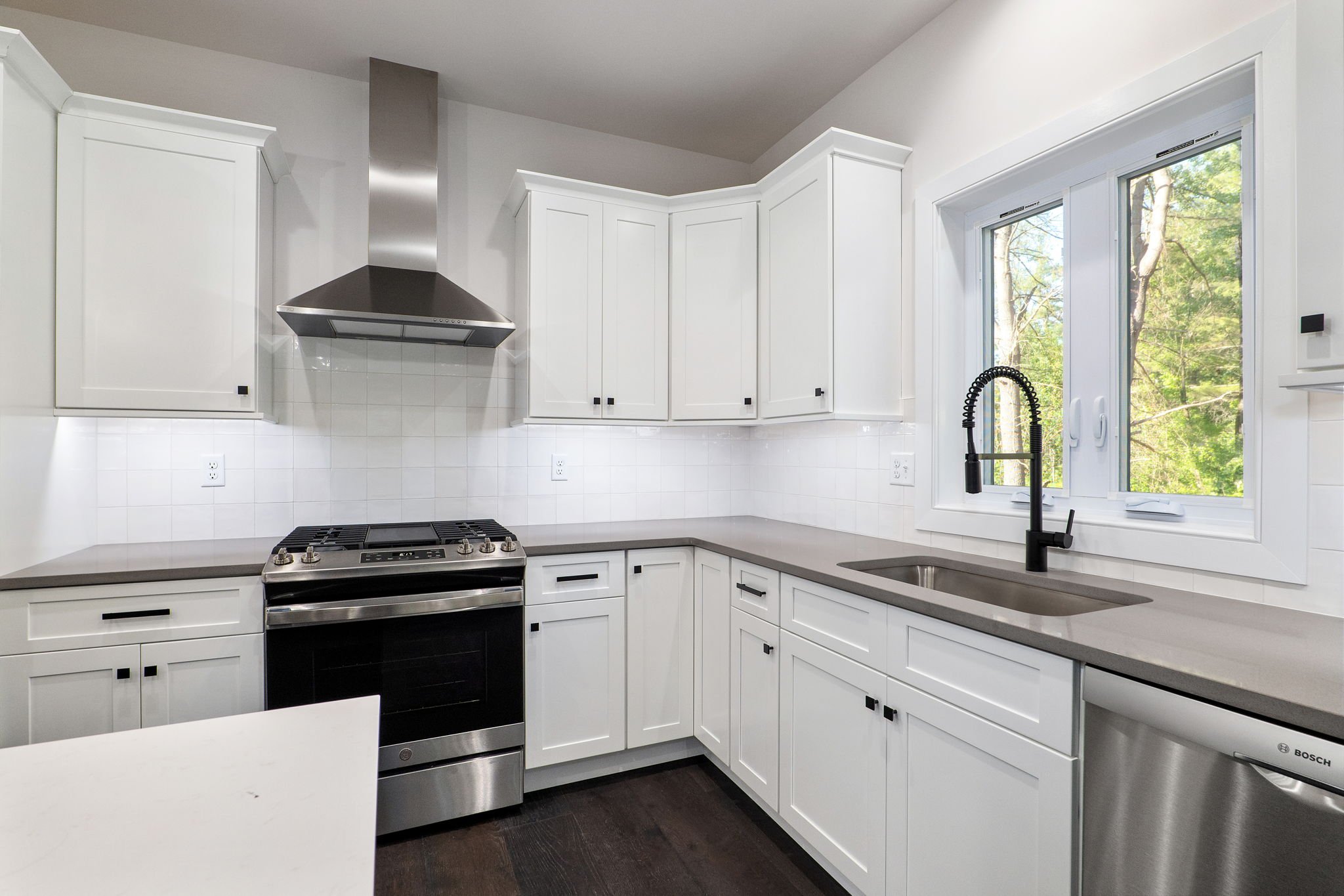 15-web-or-mls-720SwaggertownRd_15.jpg