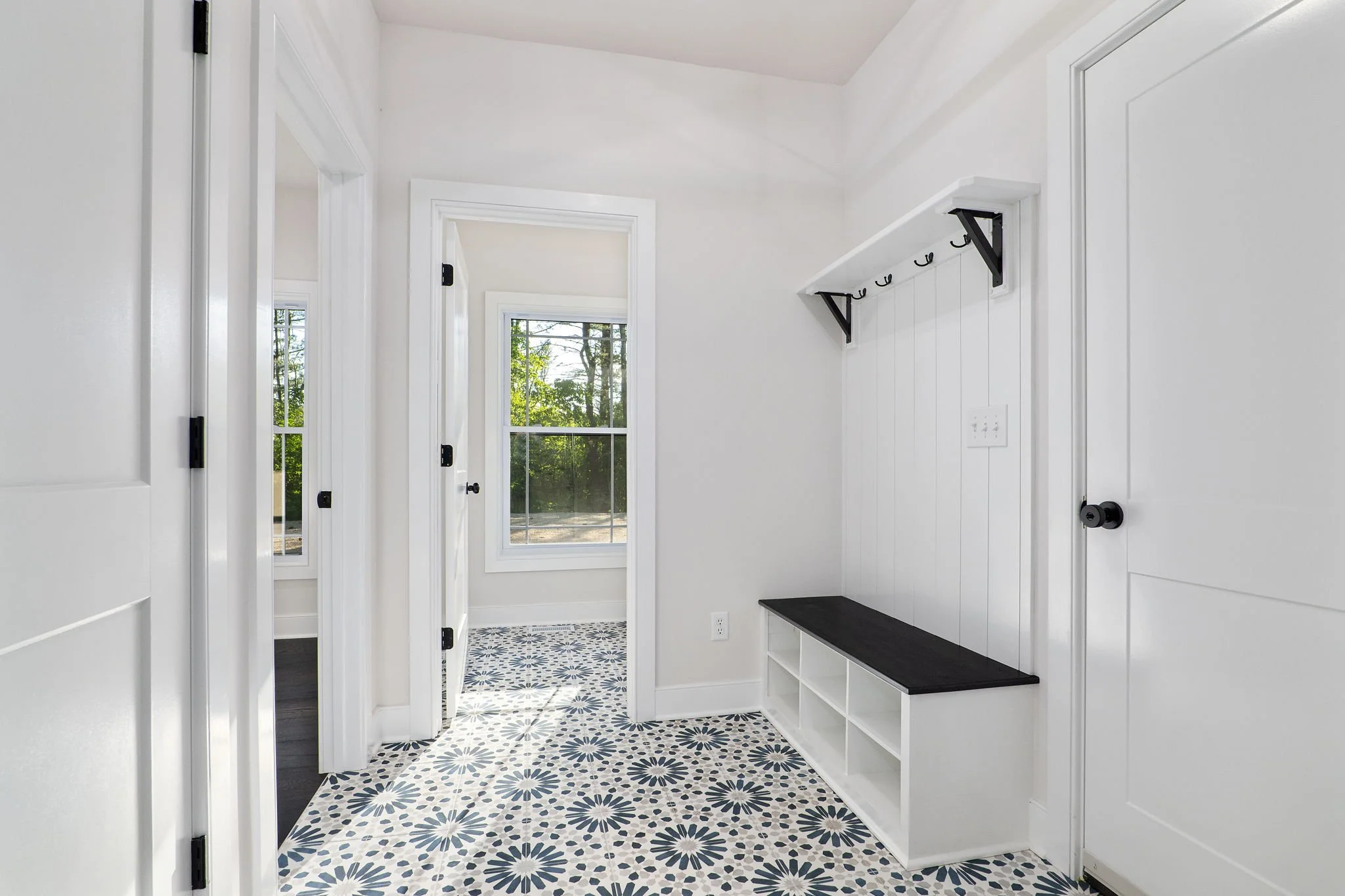 18-web-or-mls-720SwaggertownRd_18.jpg