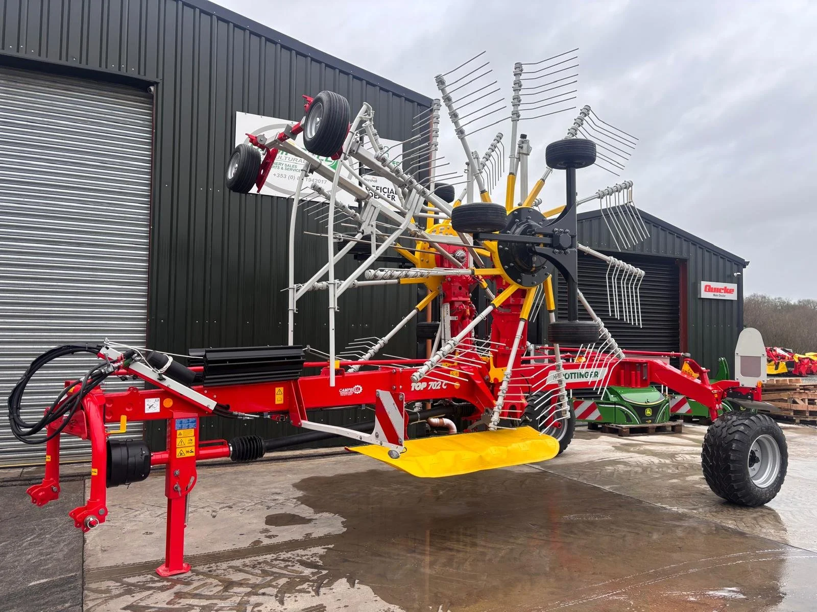 WhatsApp Image 2025-12-18 at 15.59.25 (6).jpeg