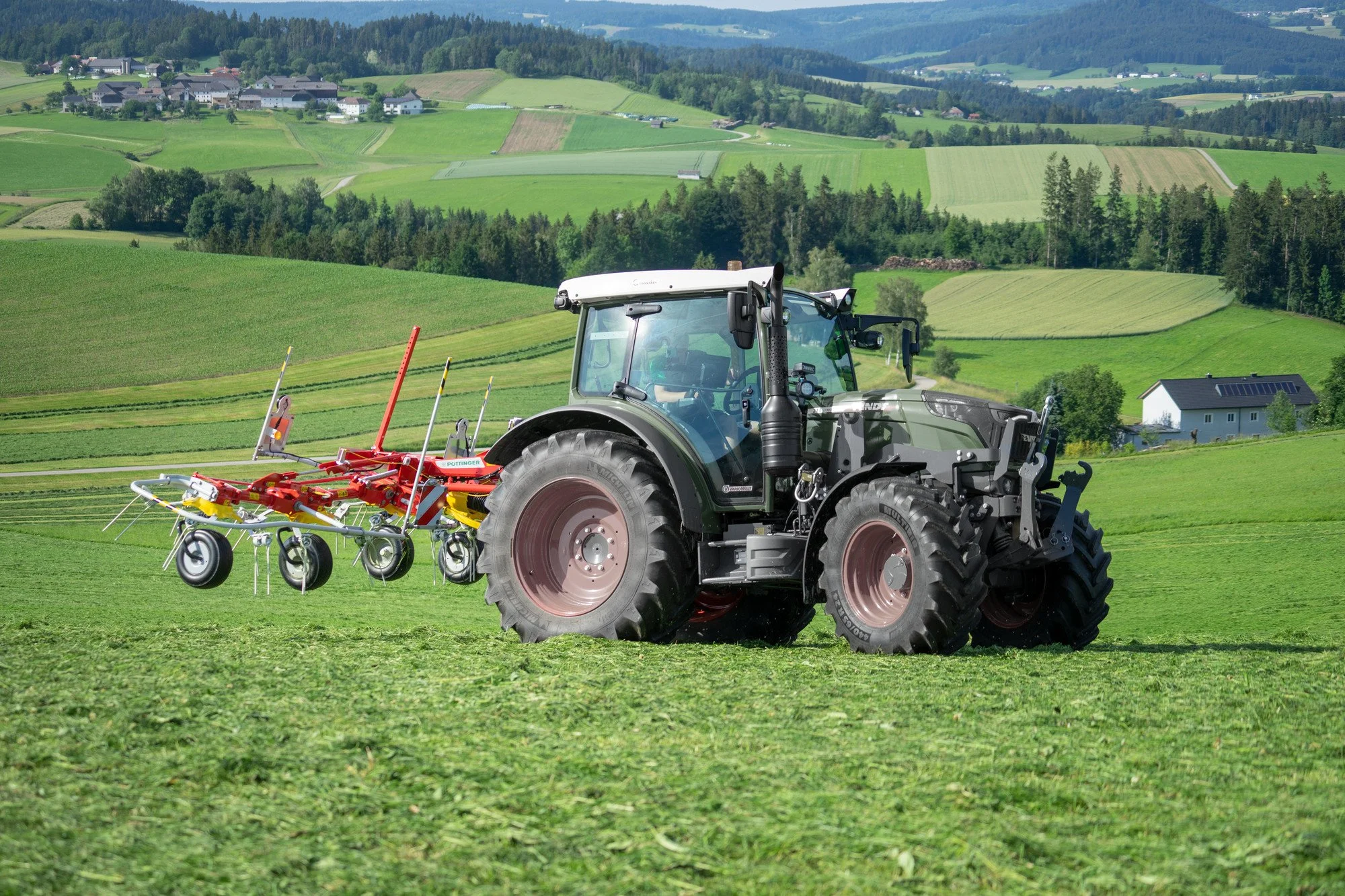 HIT_661_Fendt_211_SAT.jpg