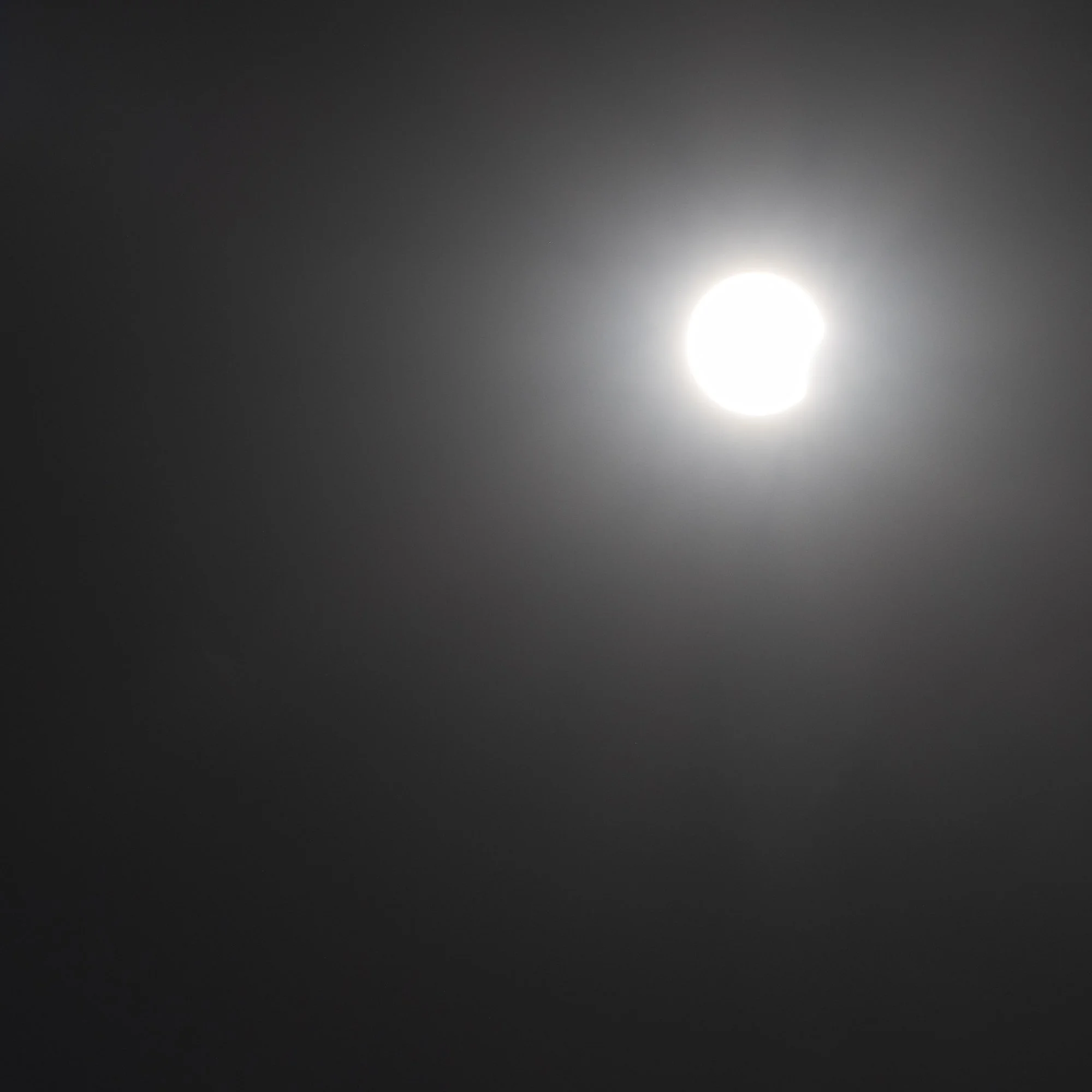 Eclips (1 of 8).jpg