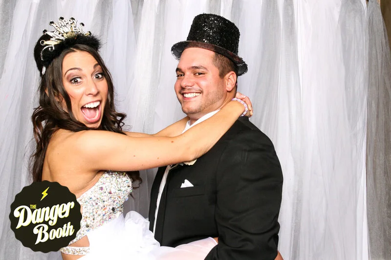 Jill and Greg's New Year's Eve Wedding @ Ocean Cliff | Newport Photo Booth