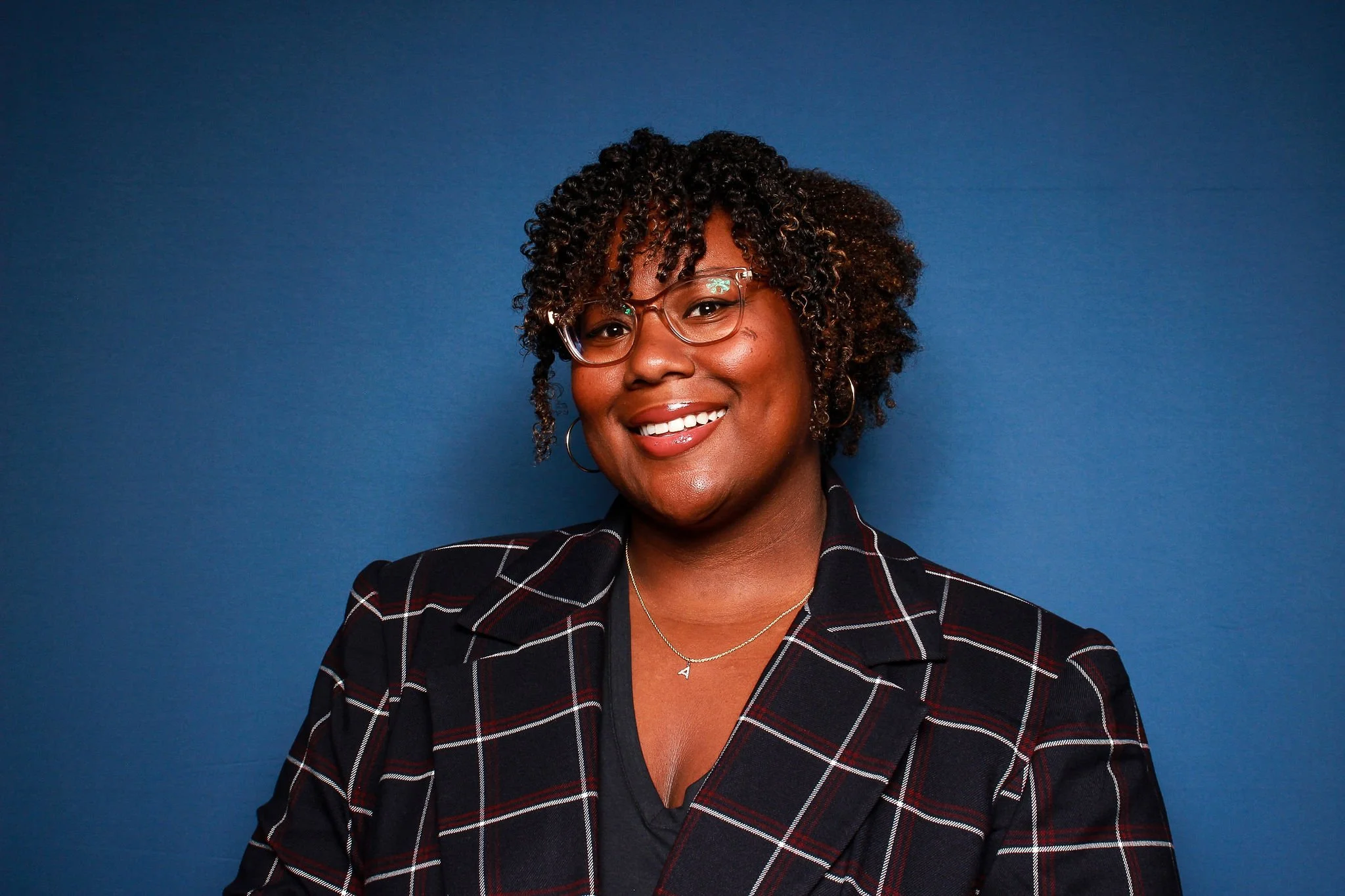 What to Expect from a Professional Headshot Booth at a Corporate Event